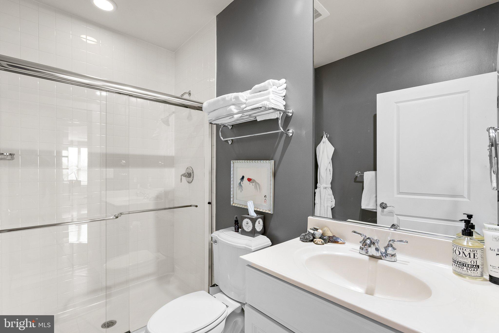 66 FRANKLIN STREET 411