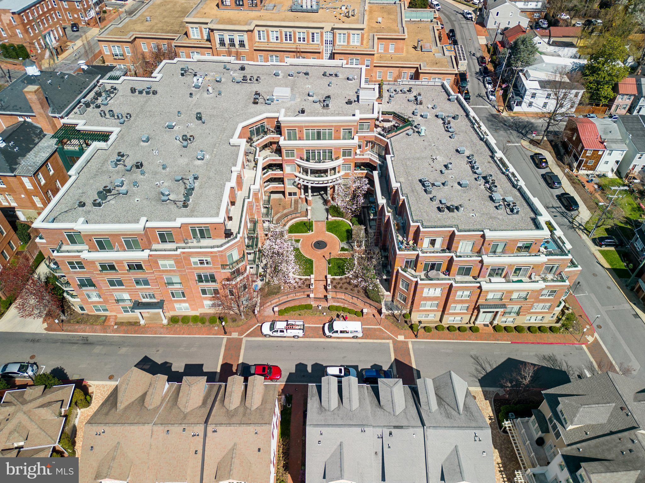 66 FRANKLIN STREET 411