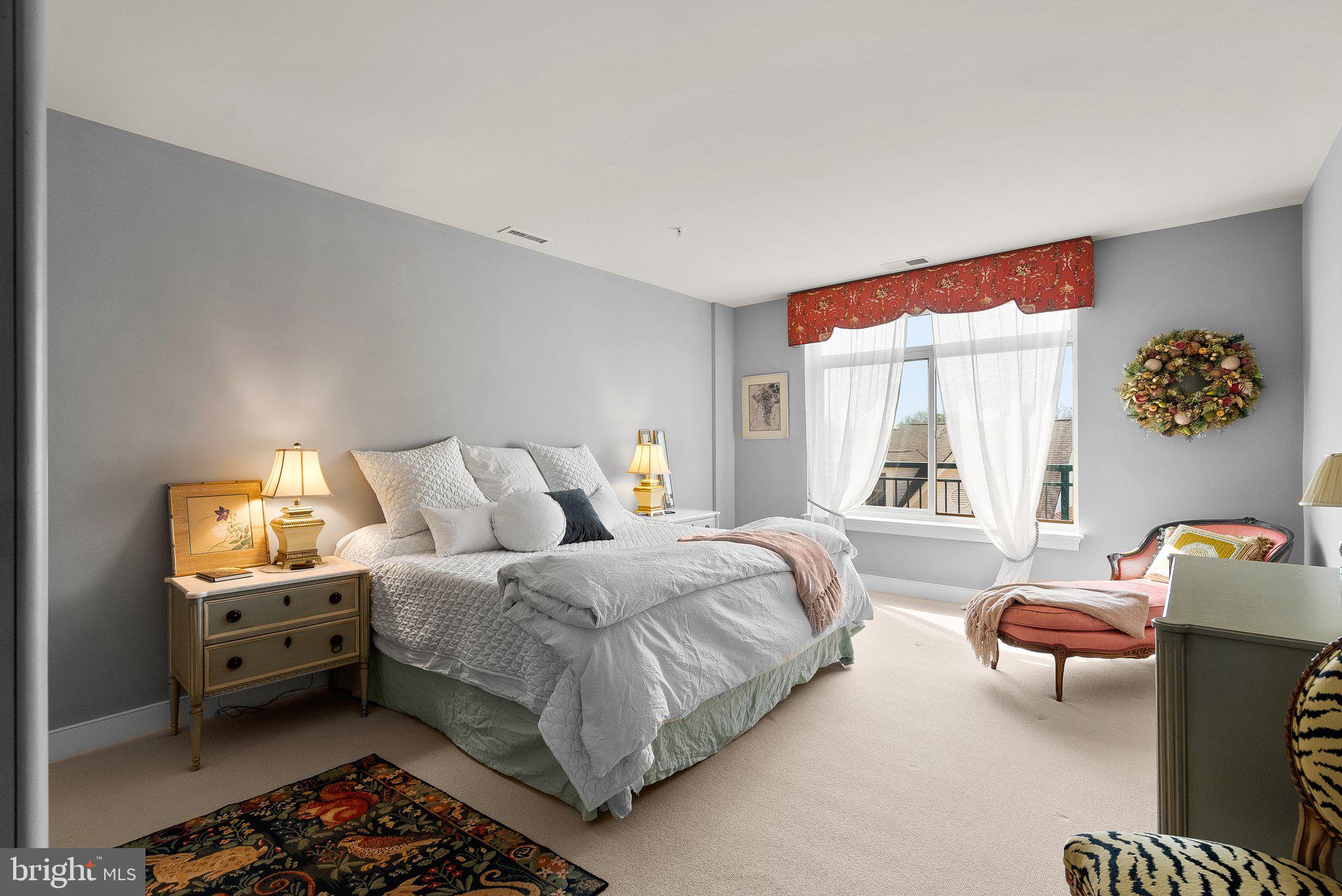 66 FRANKLIN STREET 411