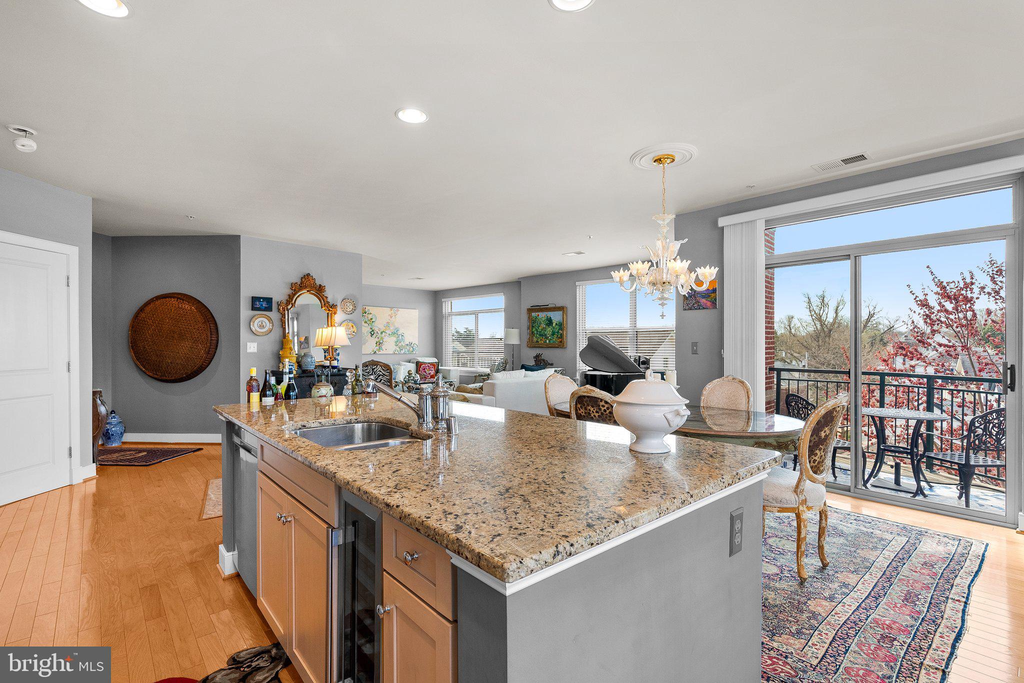 66 FRANKLIN STREET 411