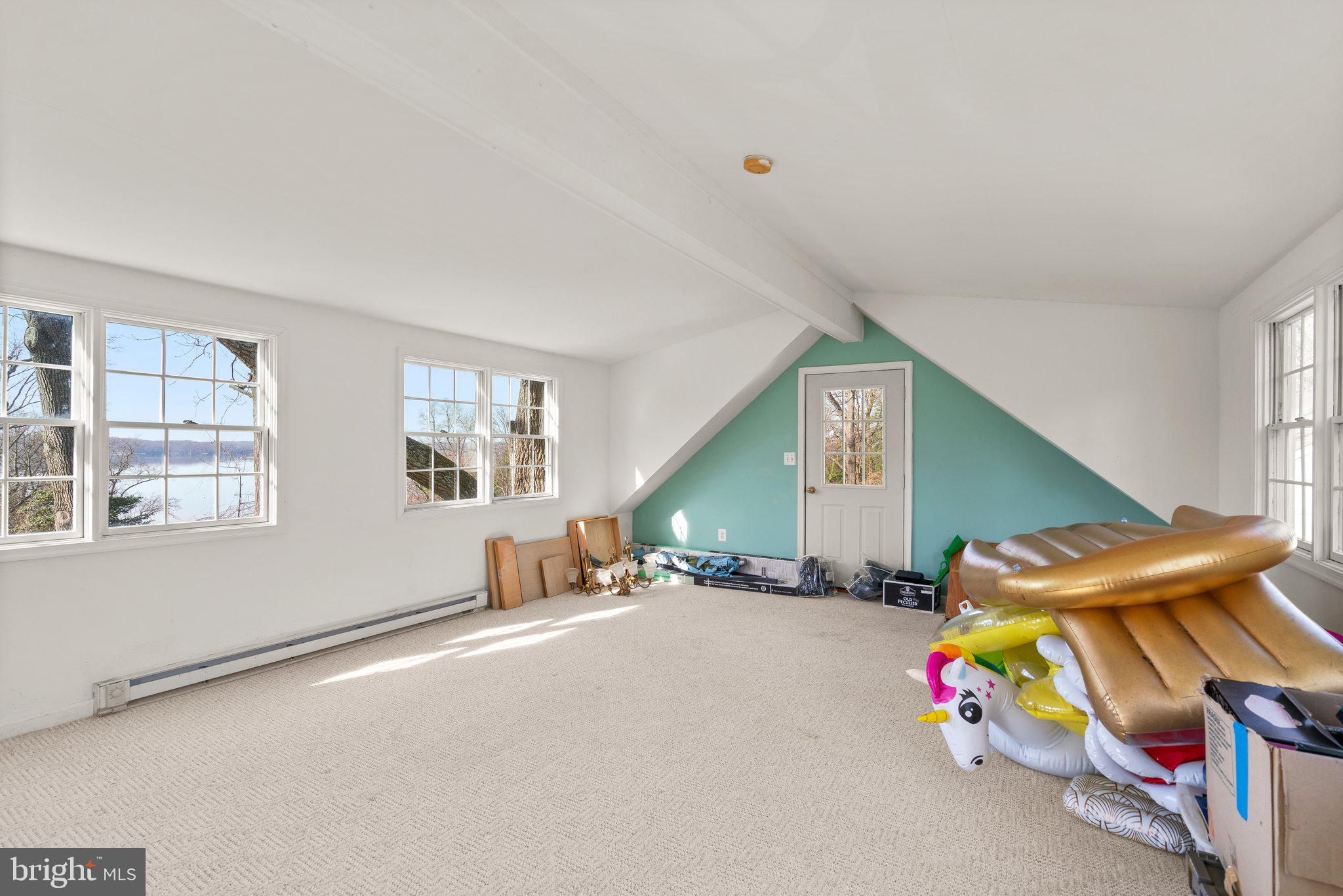 102 ASKEWTON ROAD