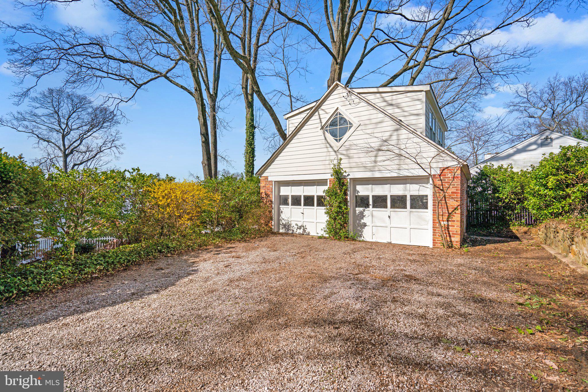102 ASKEWTON ROAD