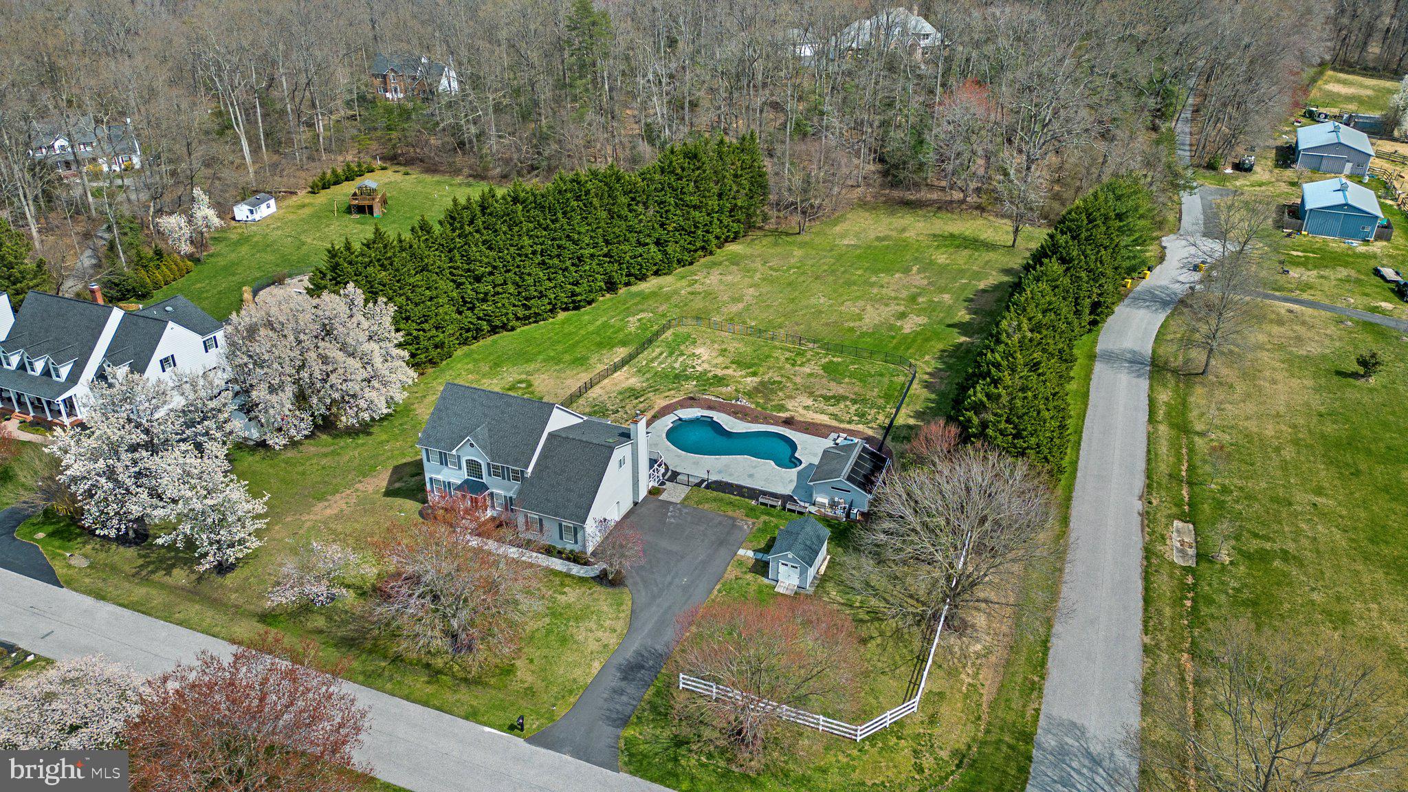 1709 BEARDS CREEK COURT