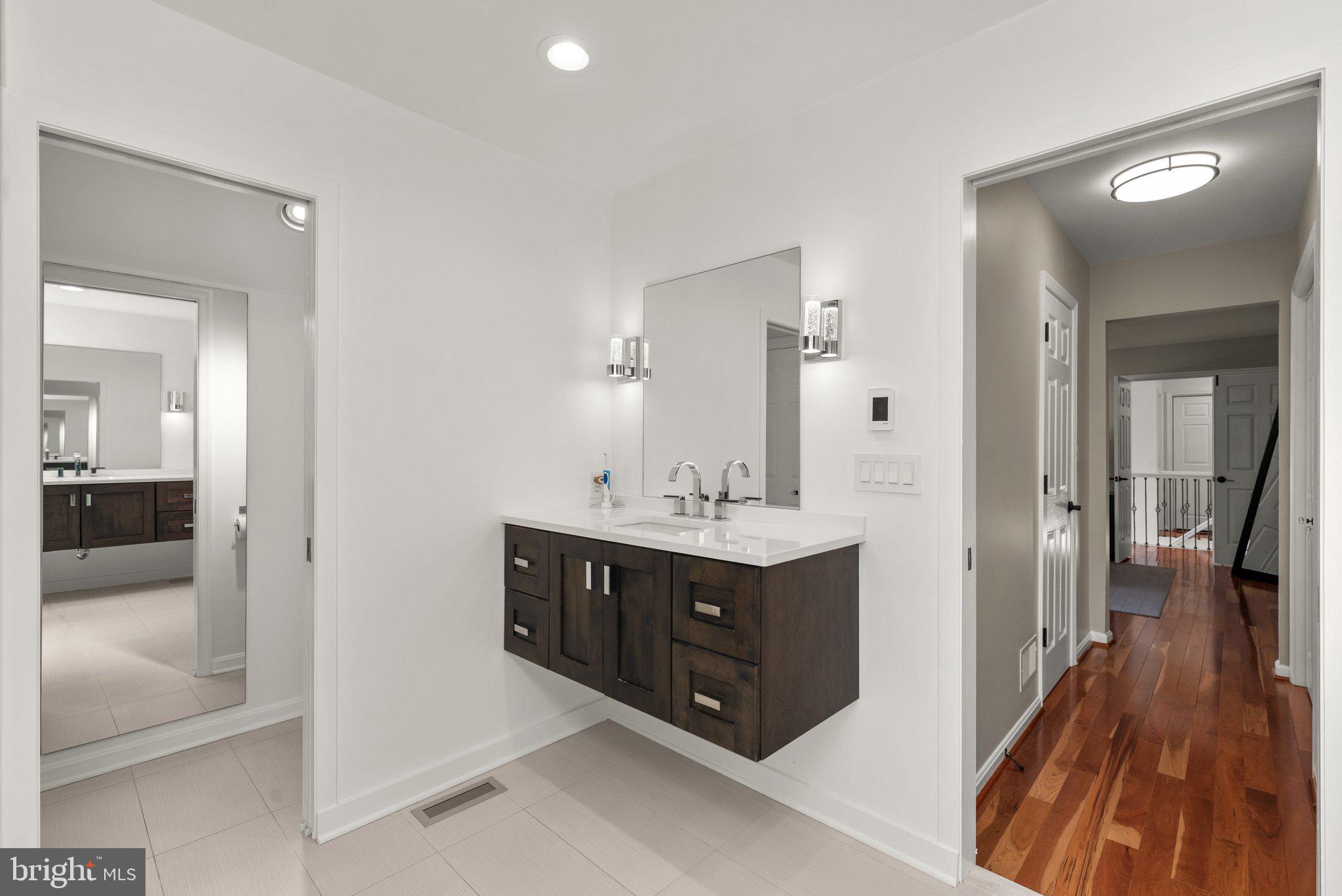 1709 BEARDS CREEK COURT
