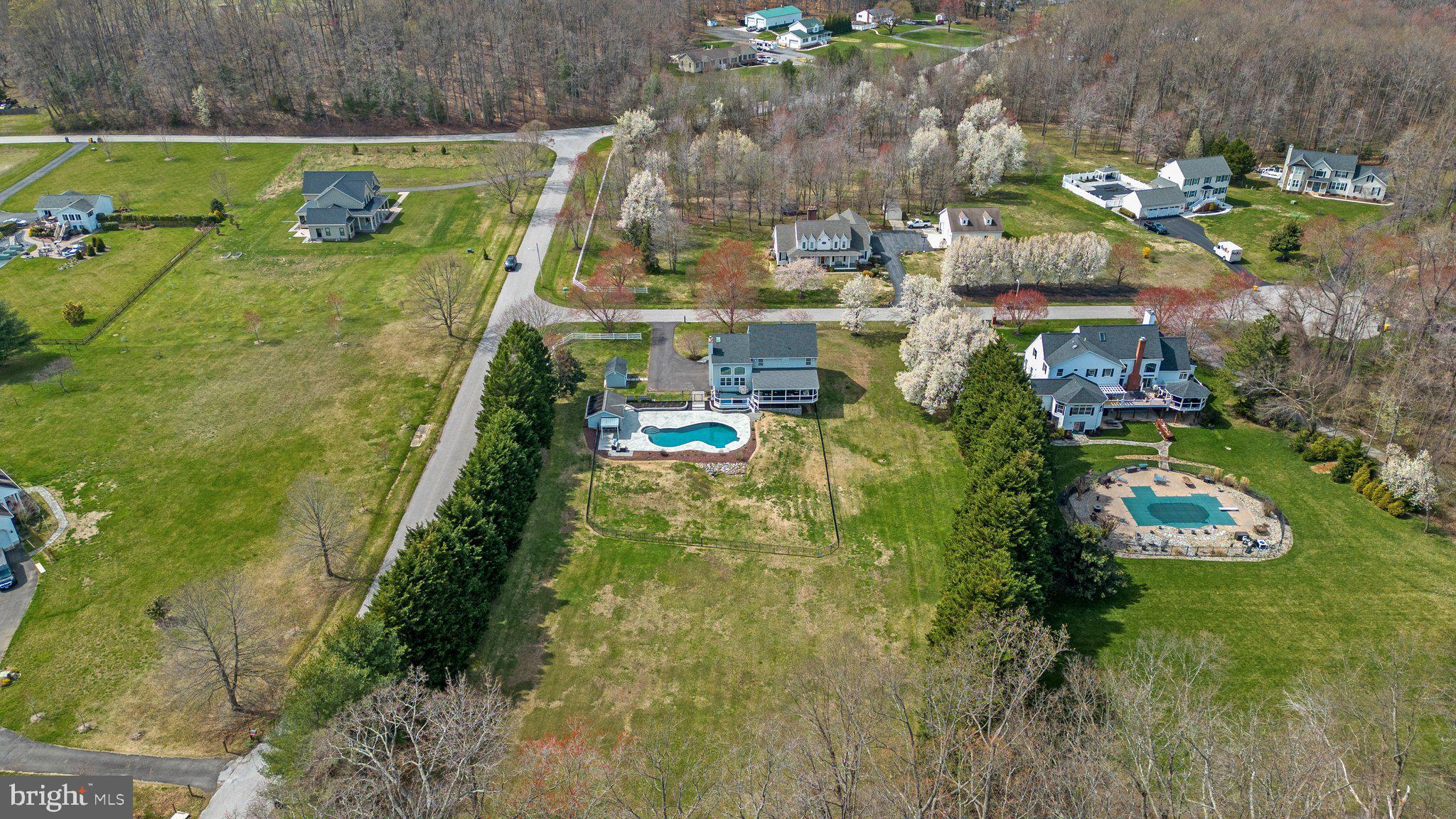 1709 BEARDS CREEK COURT