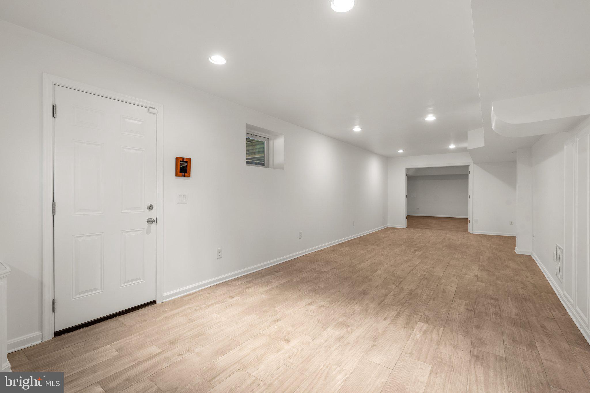 1709 BEARDS CREEK COURT
