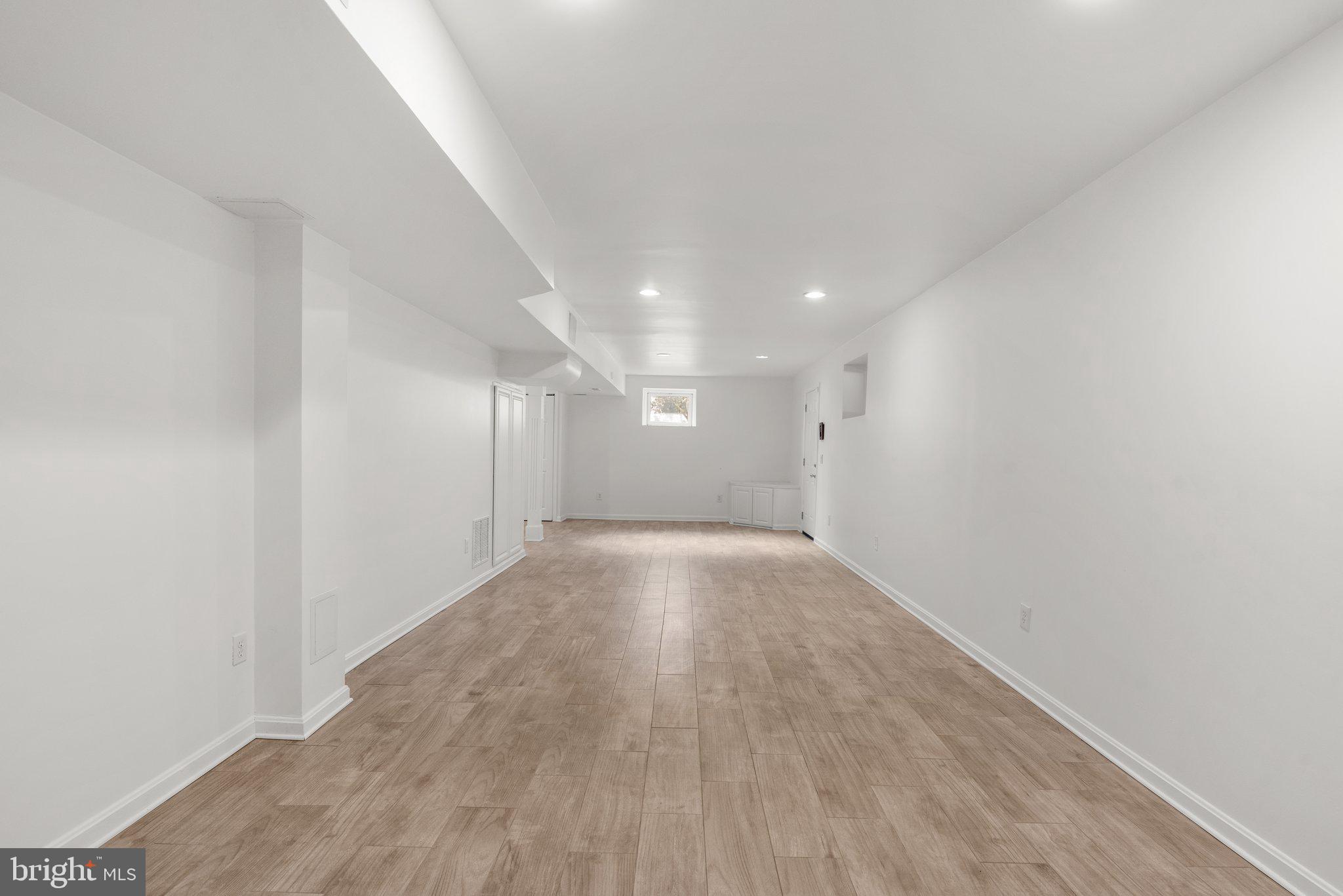 1709 BEARDS CREEK COURT