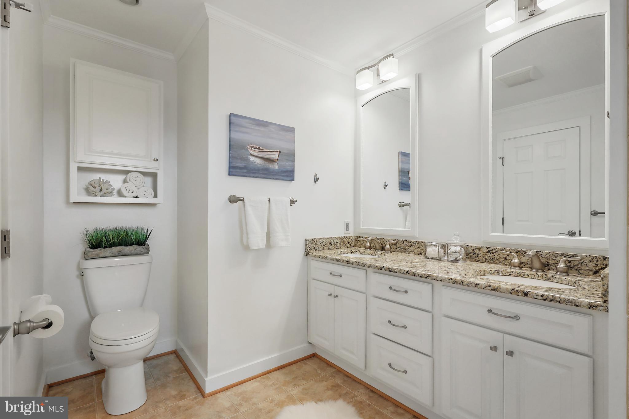 720 N RIVERSIDE DRIVE