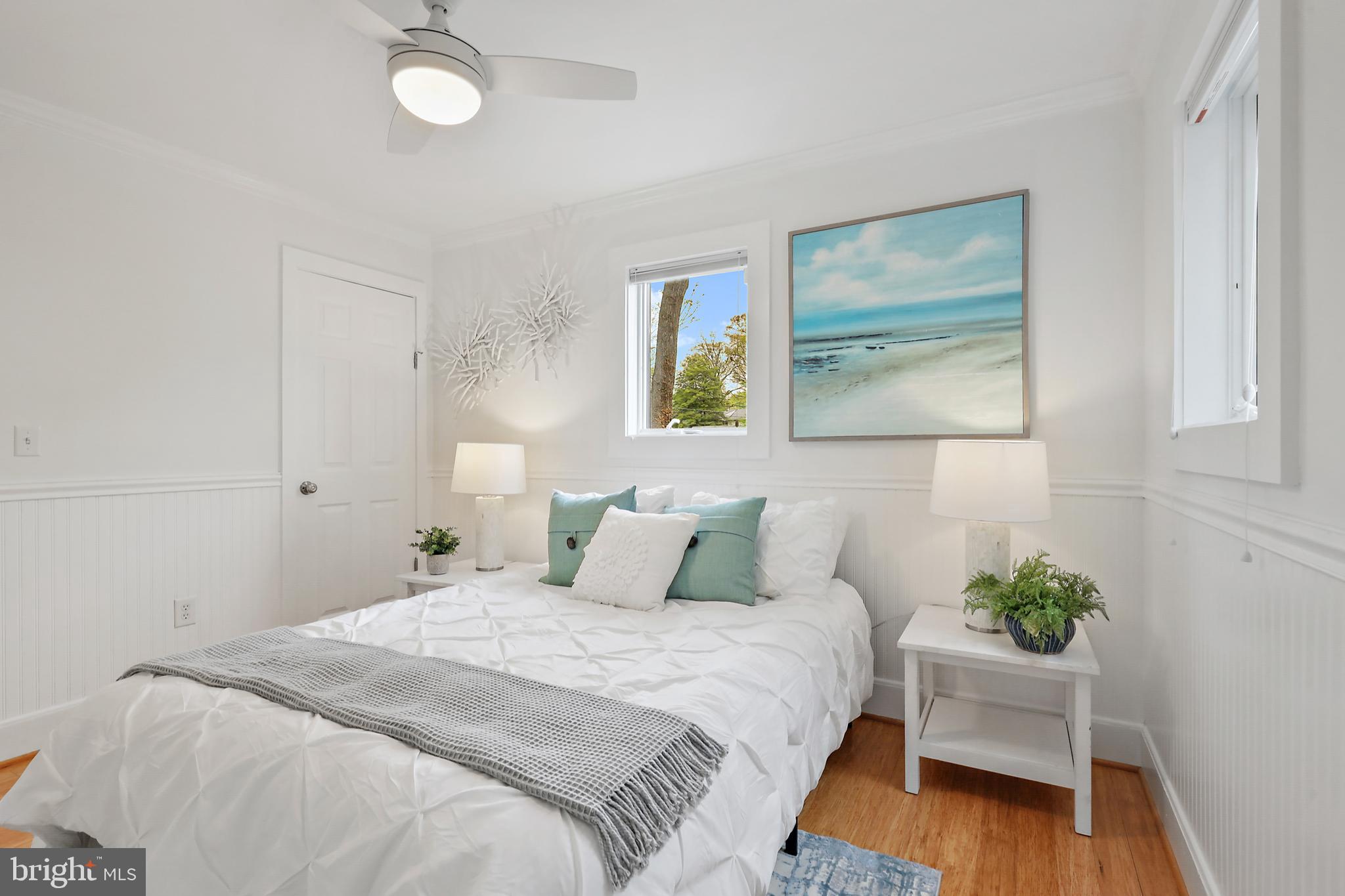 720 N RIVERSIDE DRIVE