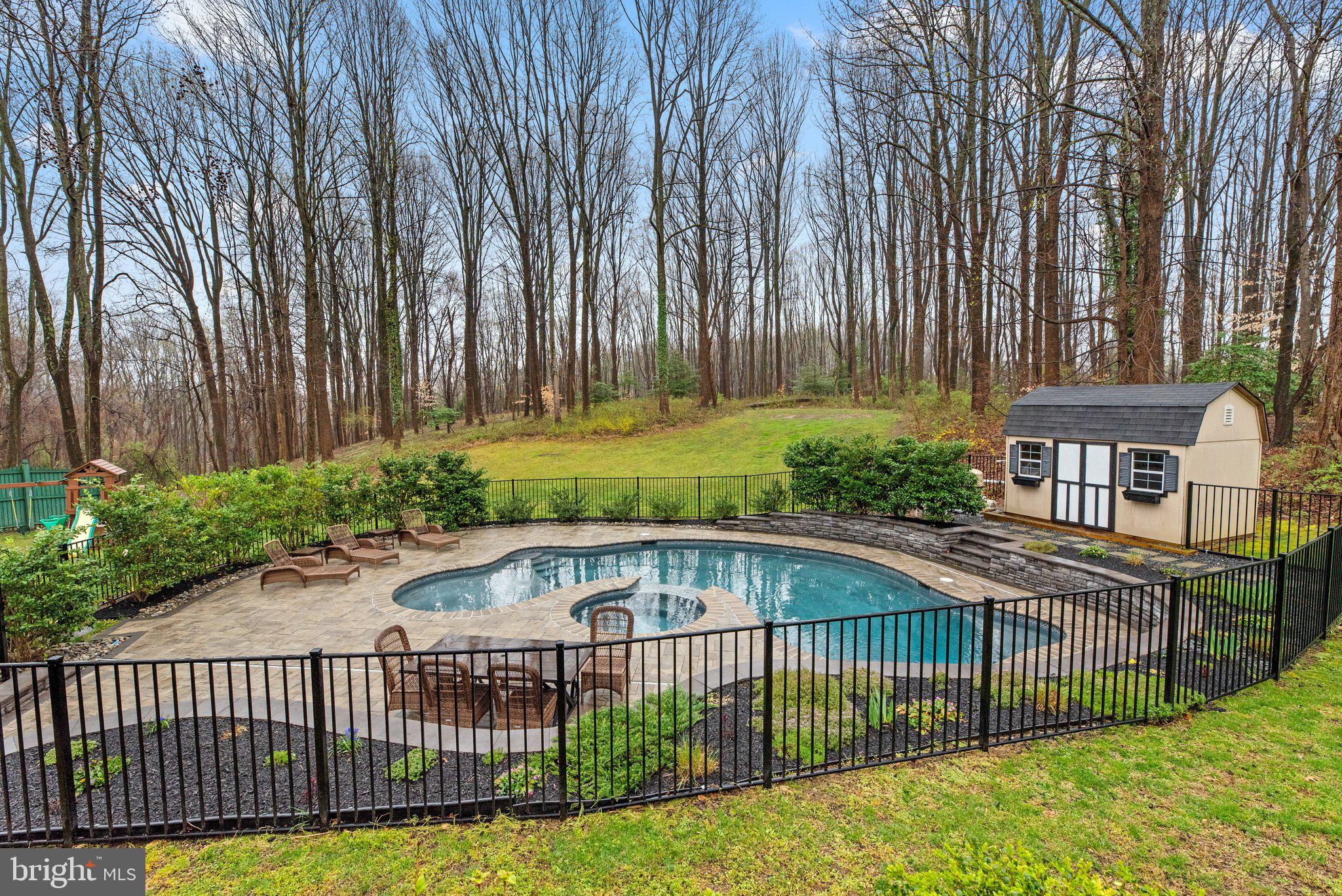 650 SEAN DRIVE