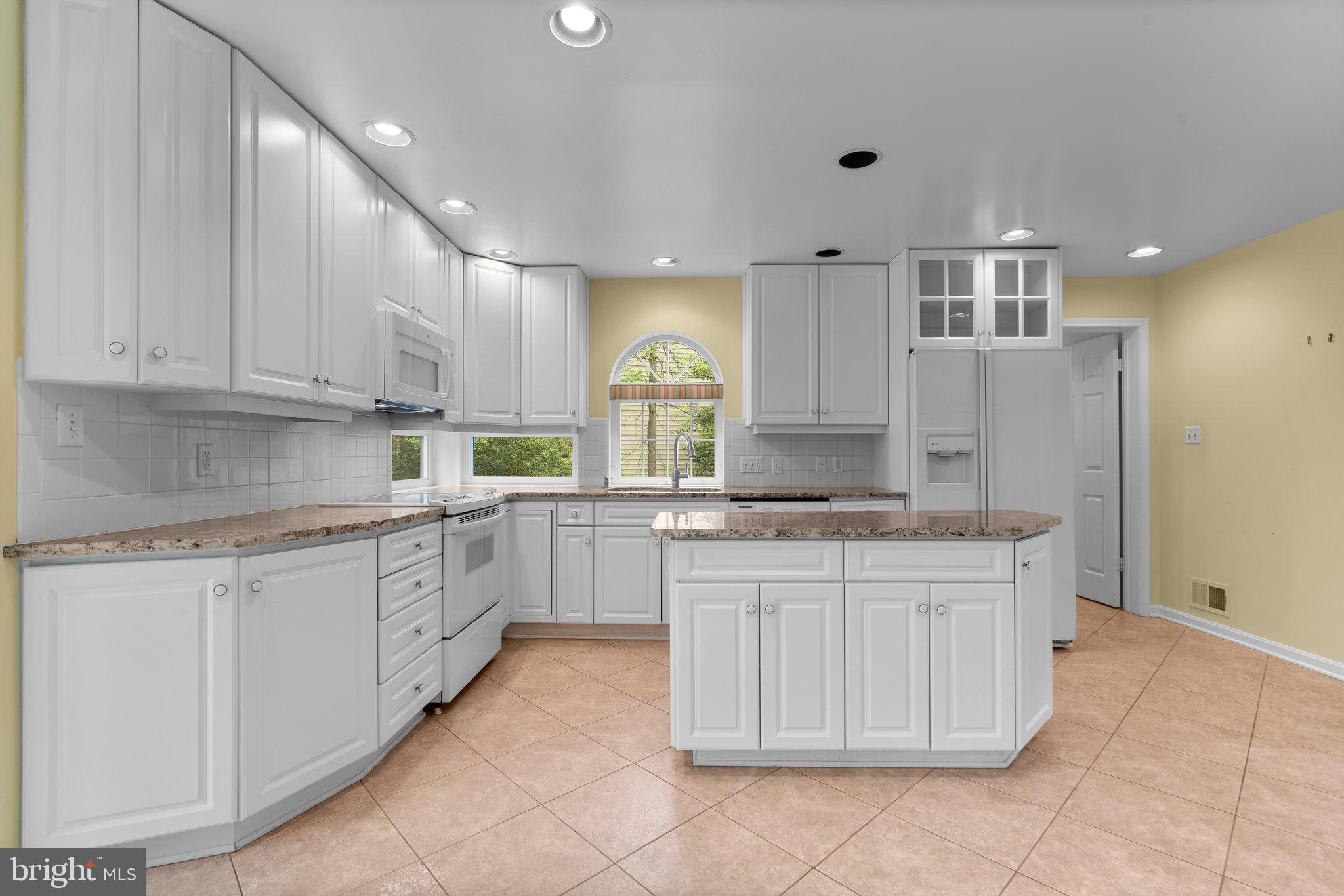 210 SAINT ANDREWS ROAD