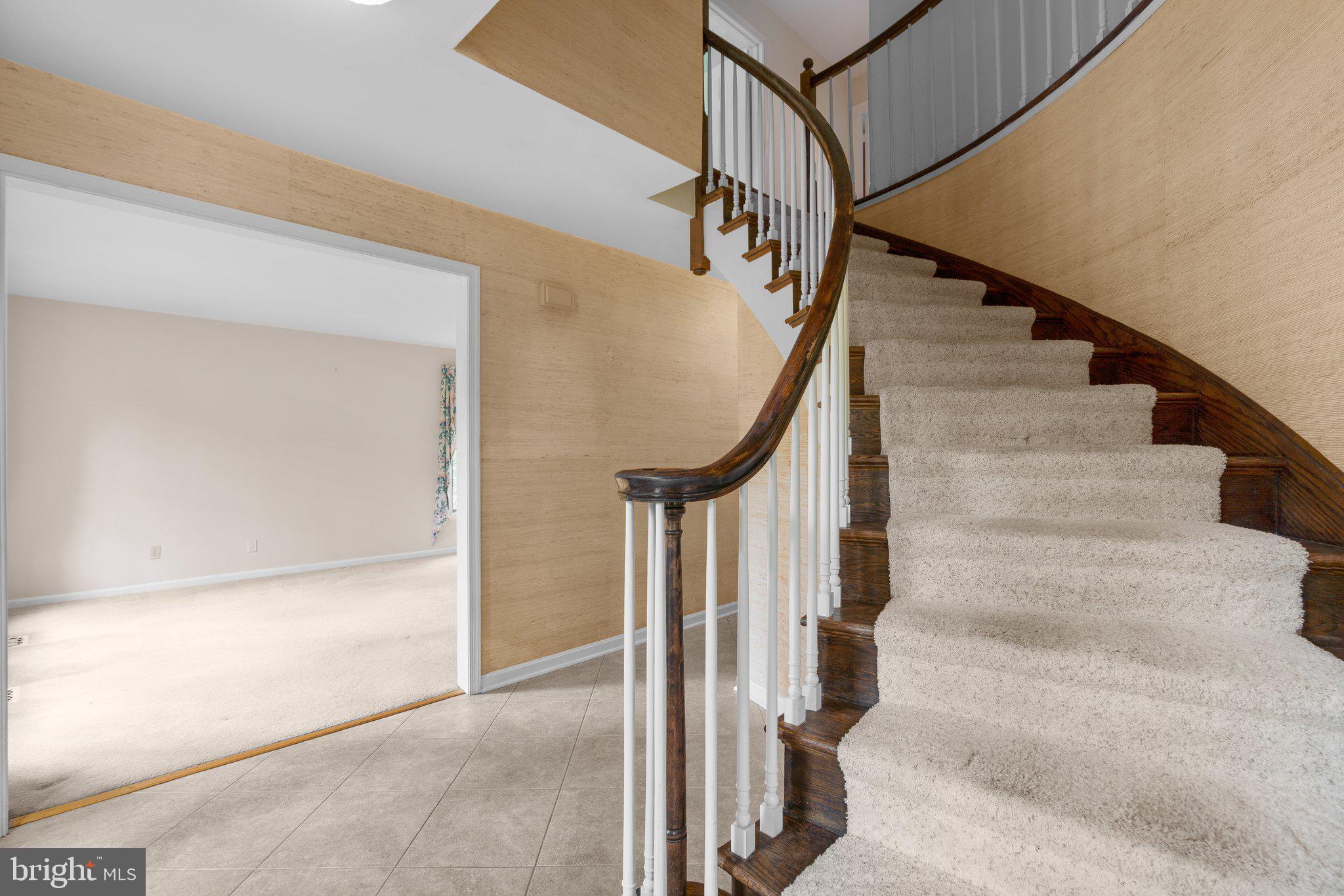 210 SAINT ANDREWS ROAD