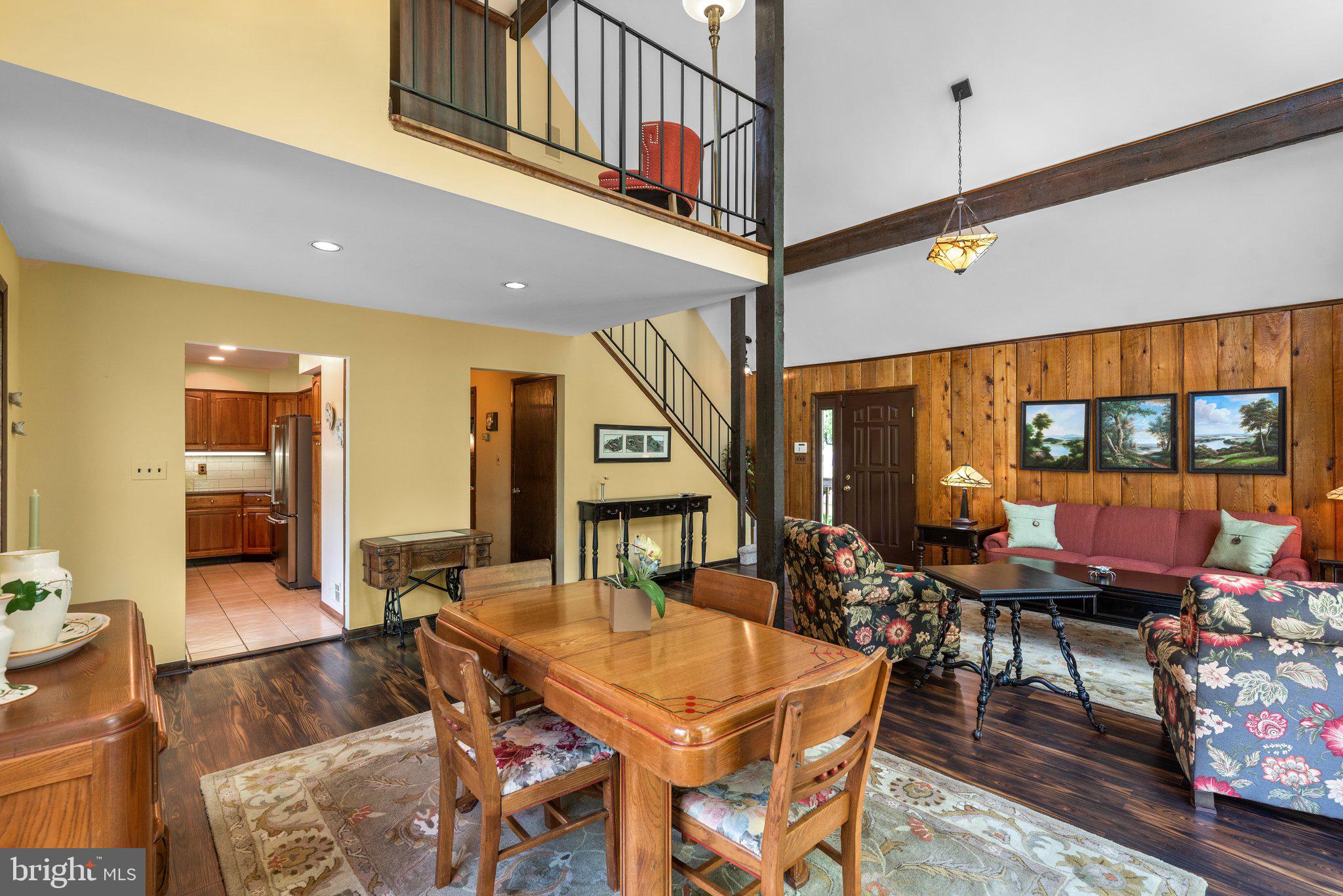 865 BUCKINGHAM COVE ROAD