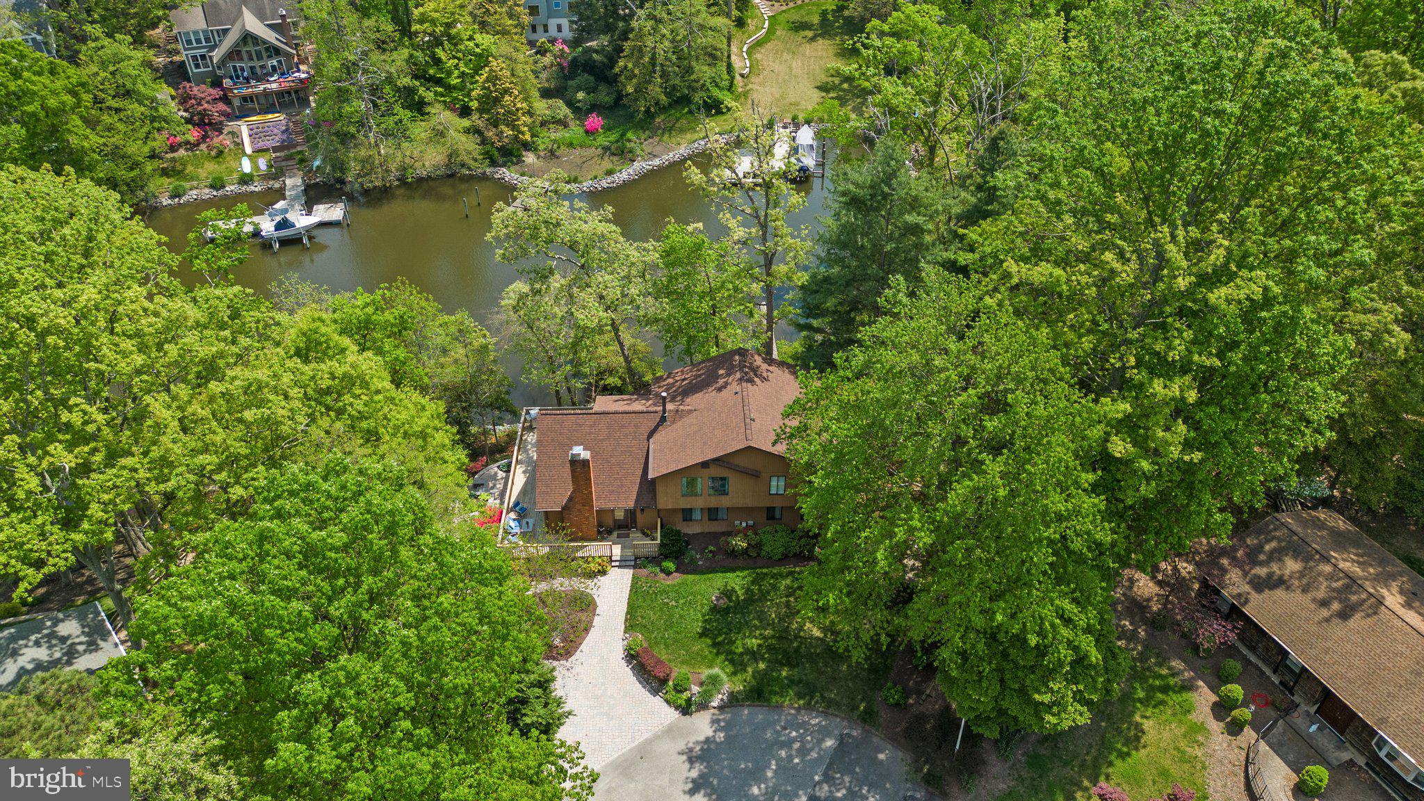 865 BUCKINGHAM COVE ROAD