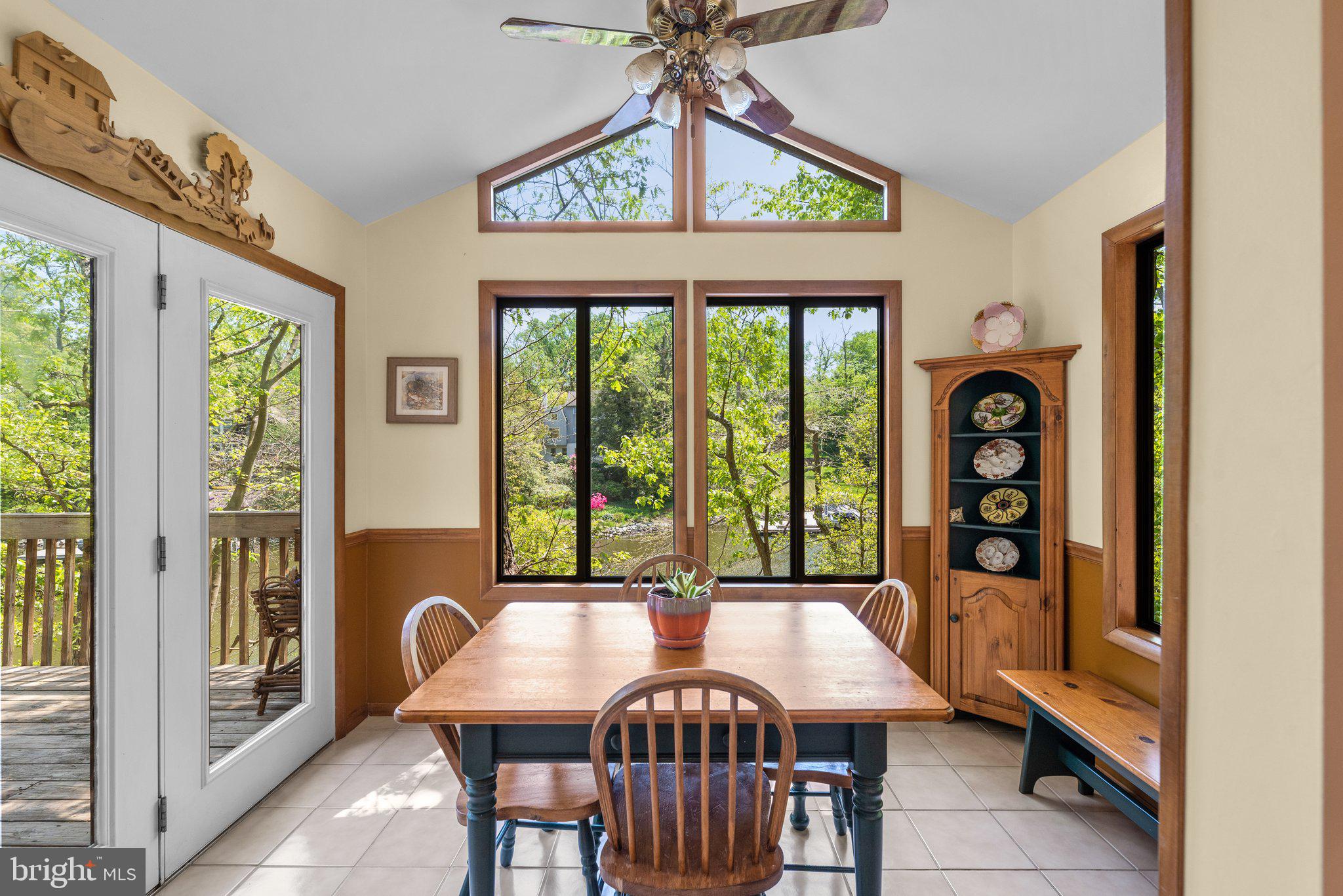 865 BUCKINGHAM COVE ROAD