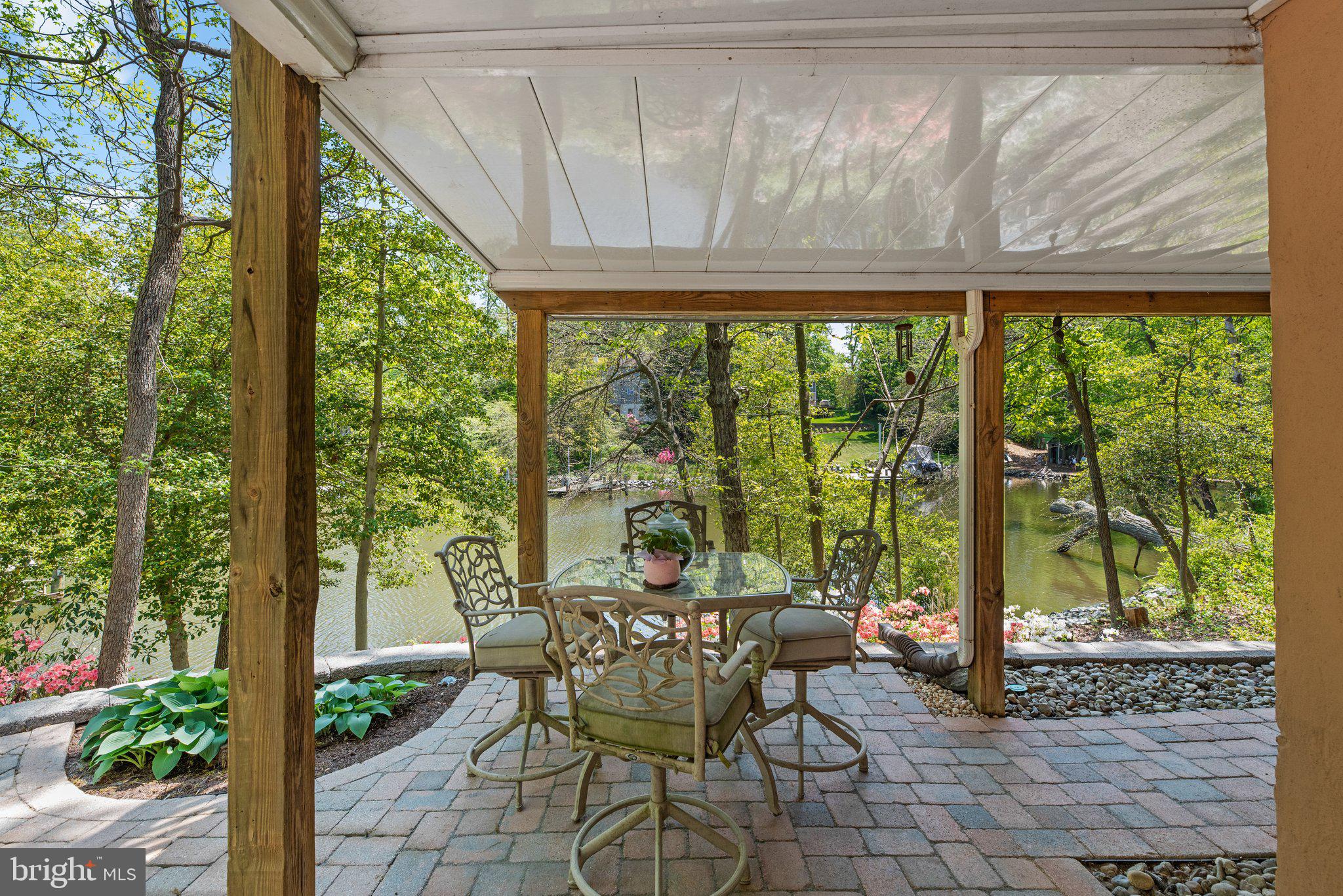 865 BUCKINGHAM COVE ROAD
