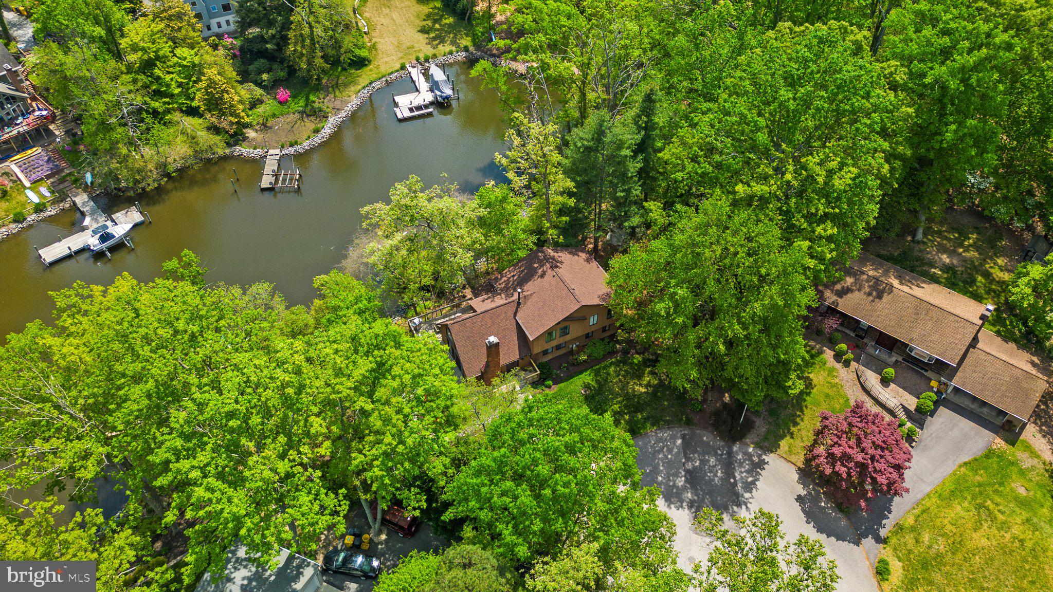 865 BUCKINGHAM COVE ROAD