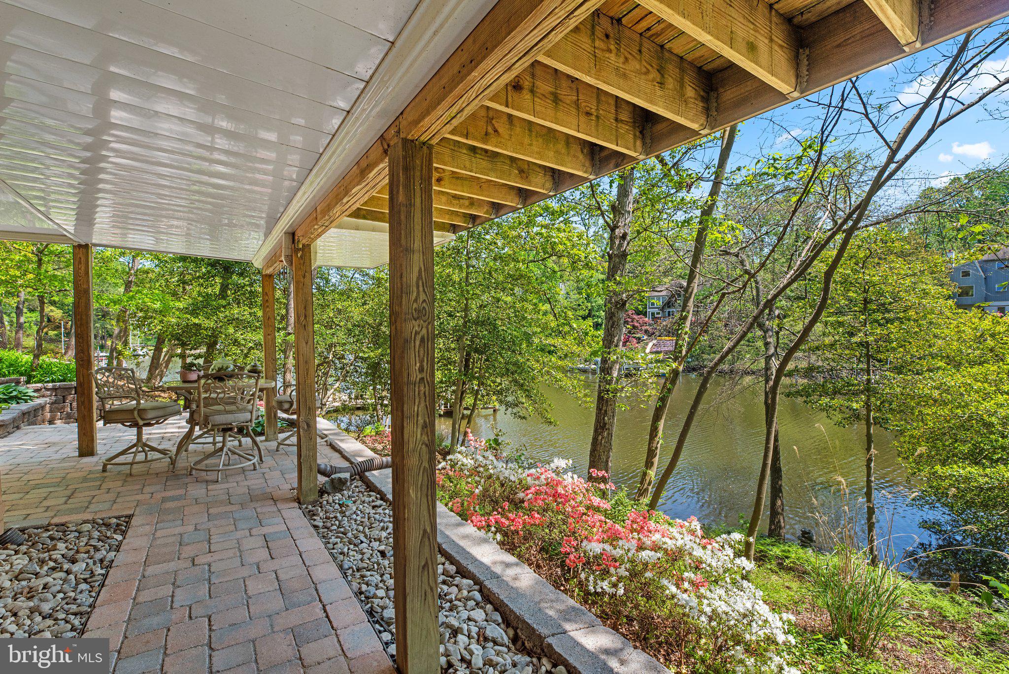 865 BUCKINGHAM COVE ROAD