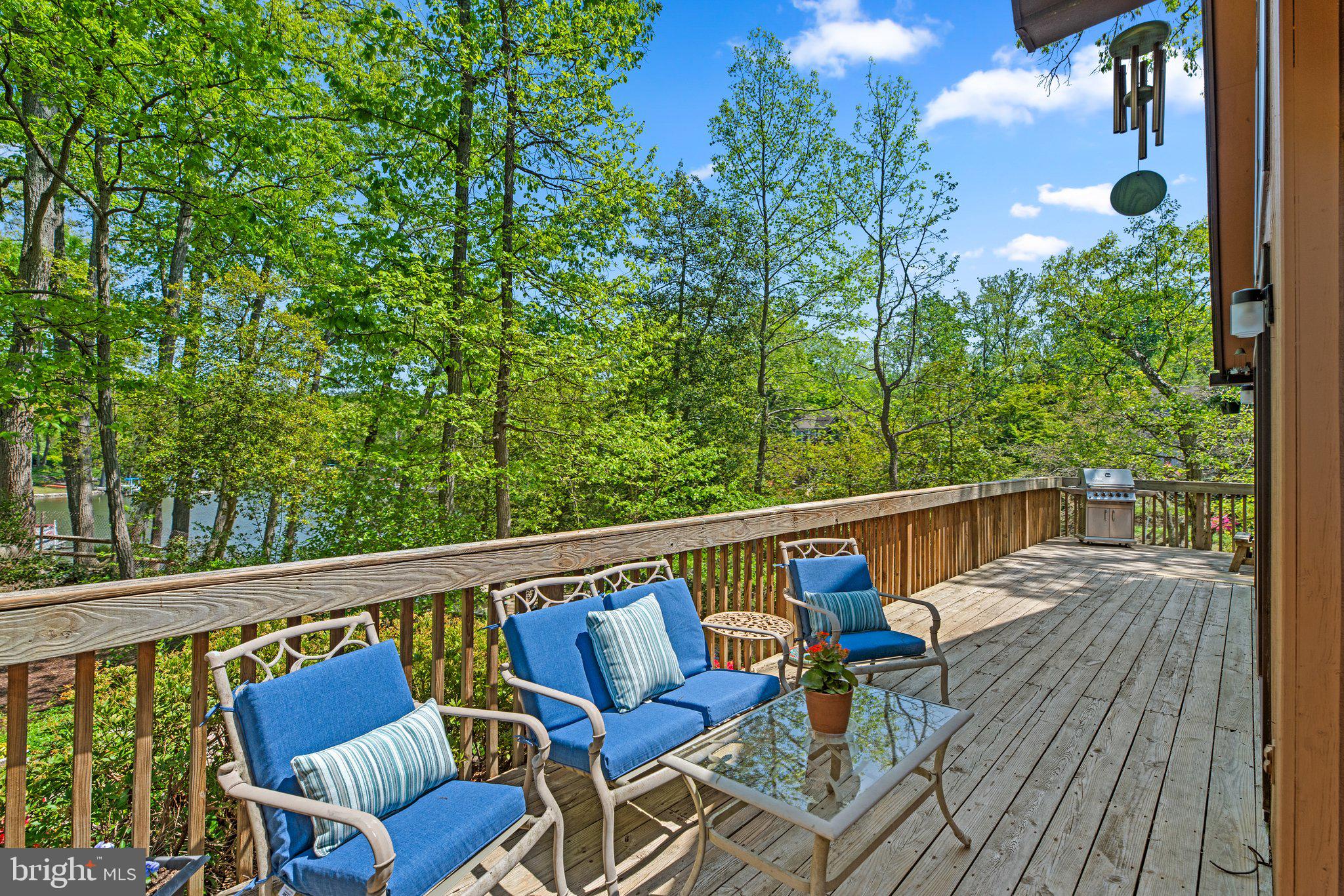 865 BUCKINGHAM COVE ROAD