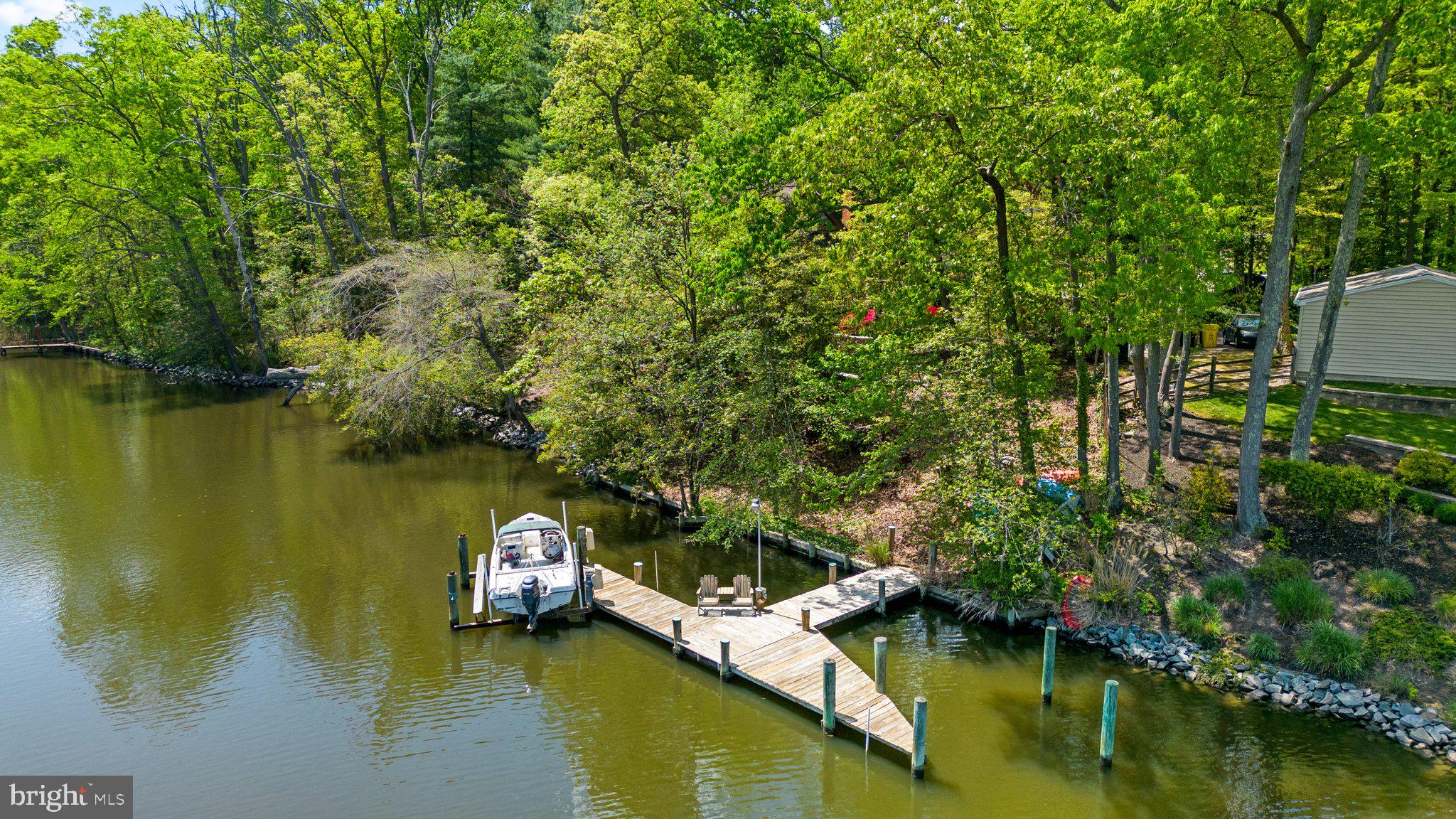 865 BUCKINGHAM COVE ROAD