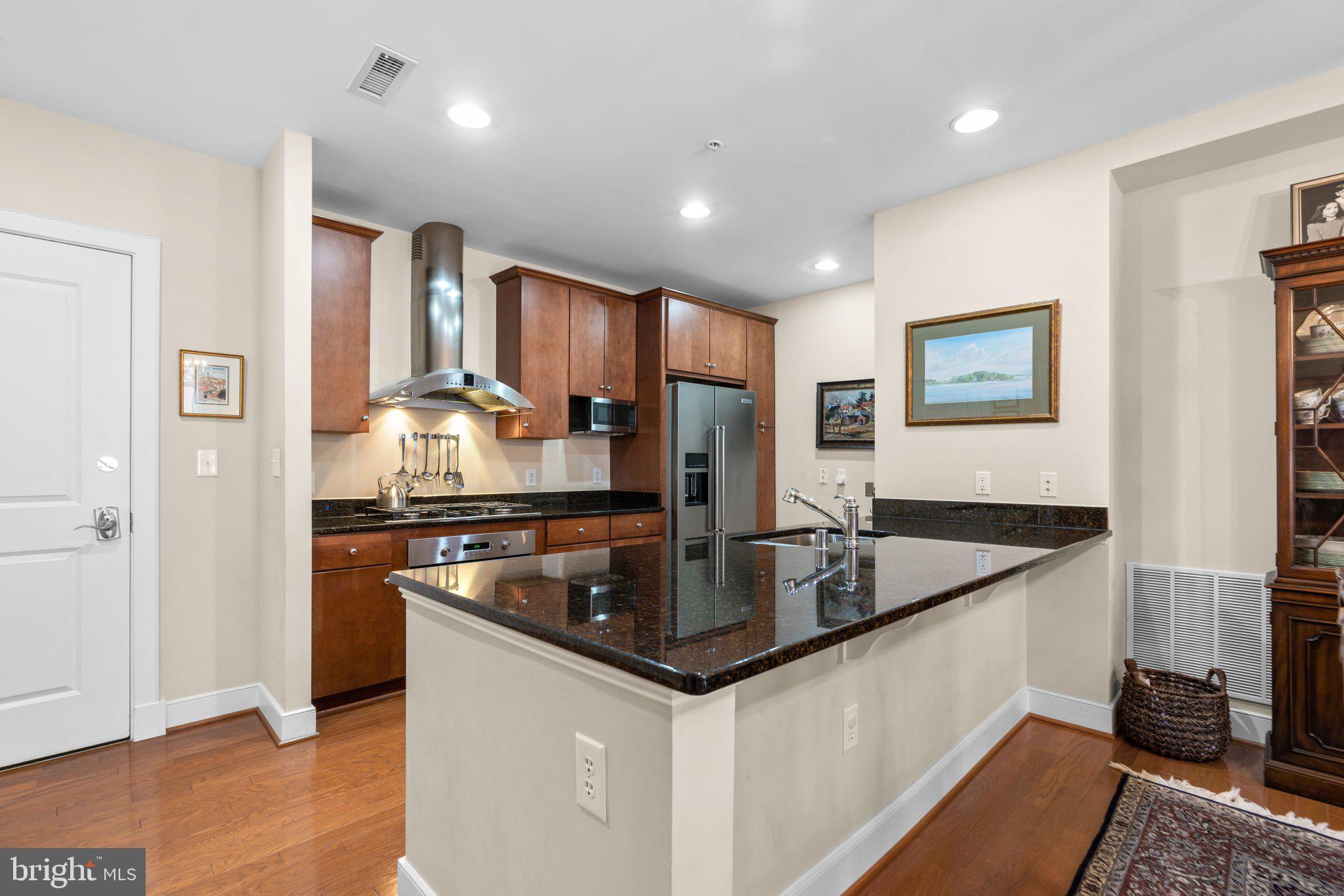 66 FRANKLIN STREET 412