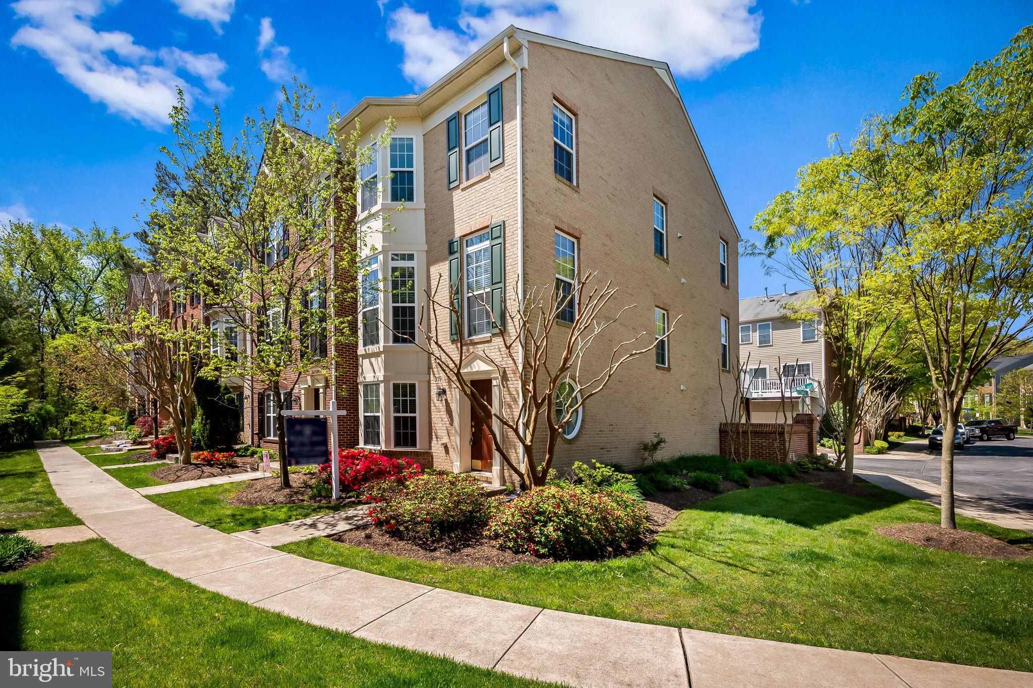 319 BULWARK ALLEY