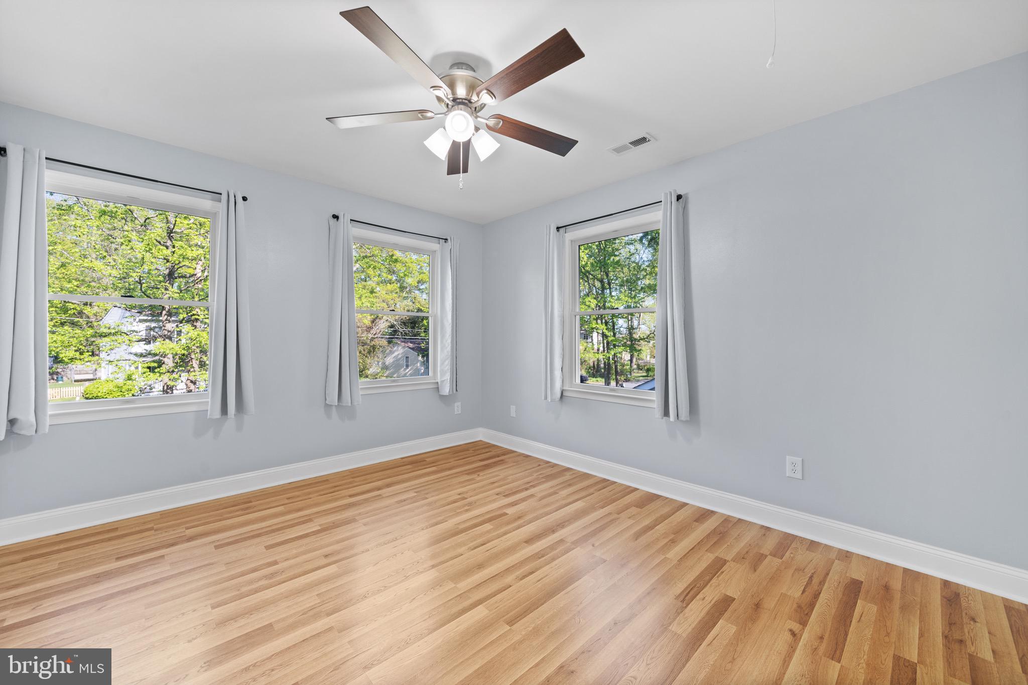 5630 DARTMOUTH STREET