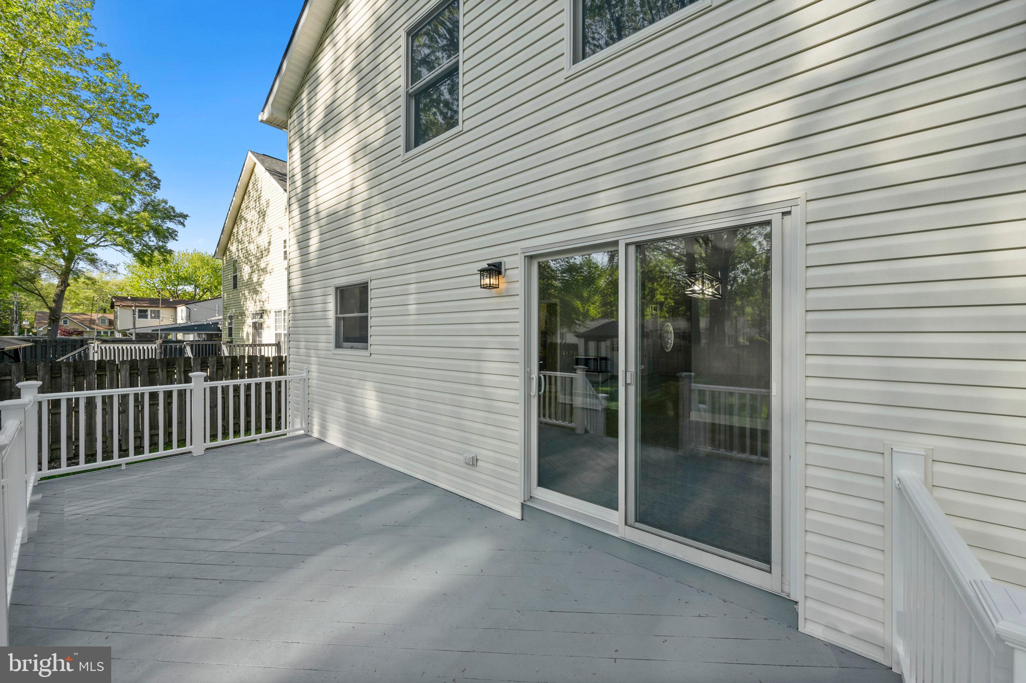 5630 DARTMOUTH STREET