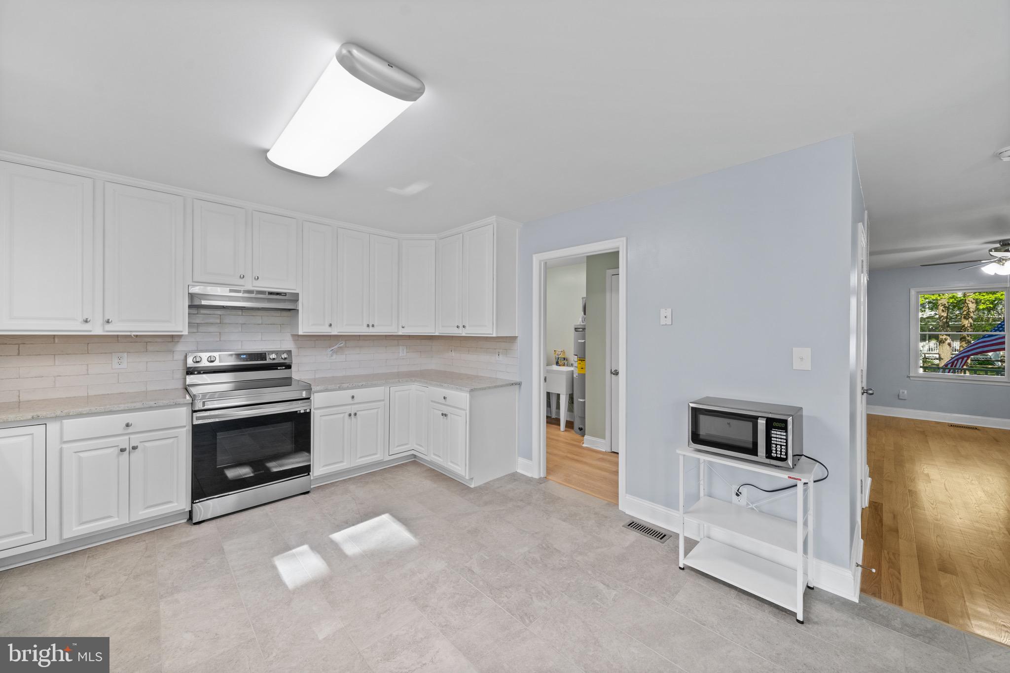 5630 DARTMOUTH STREET