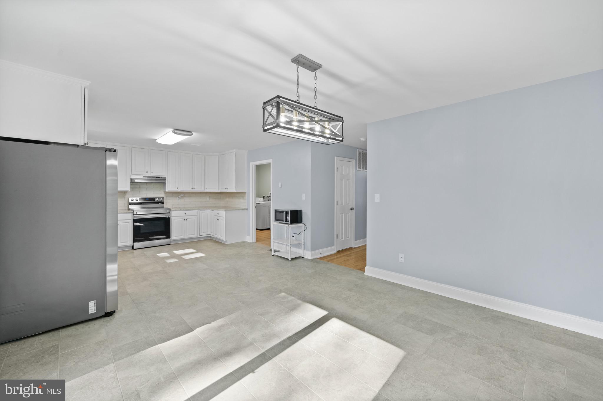 5630 DARTMOUTH STREET