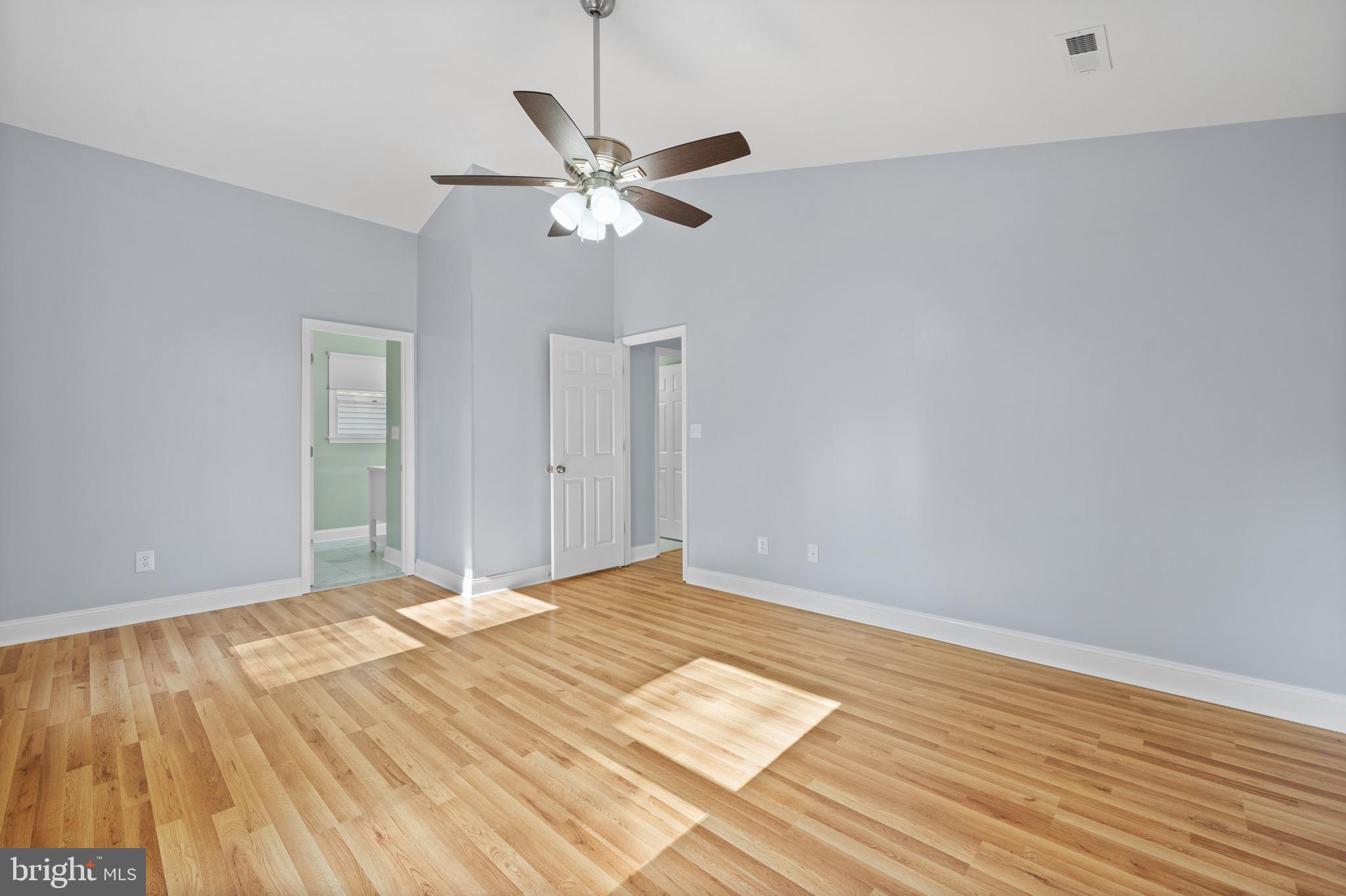 5630 DARTMOUTH STREET