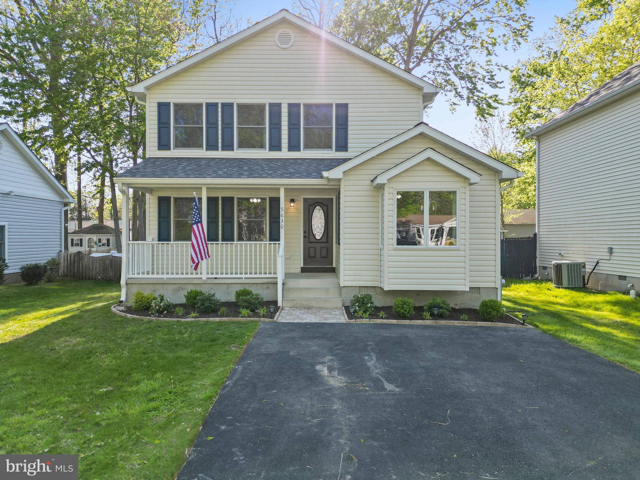 5630 DARTMOUTH STREET