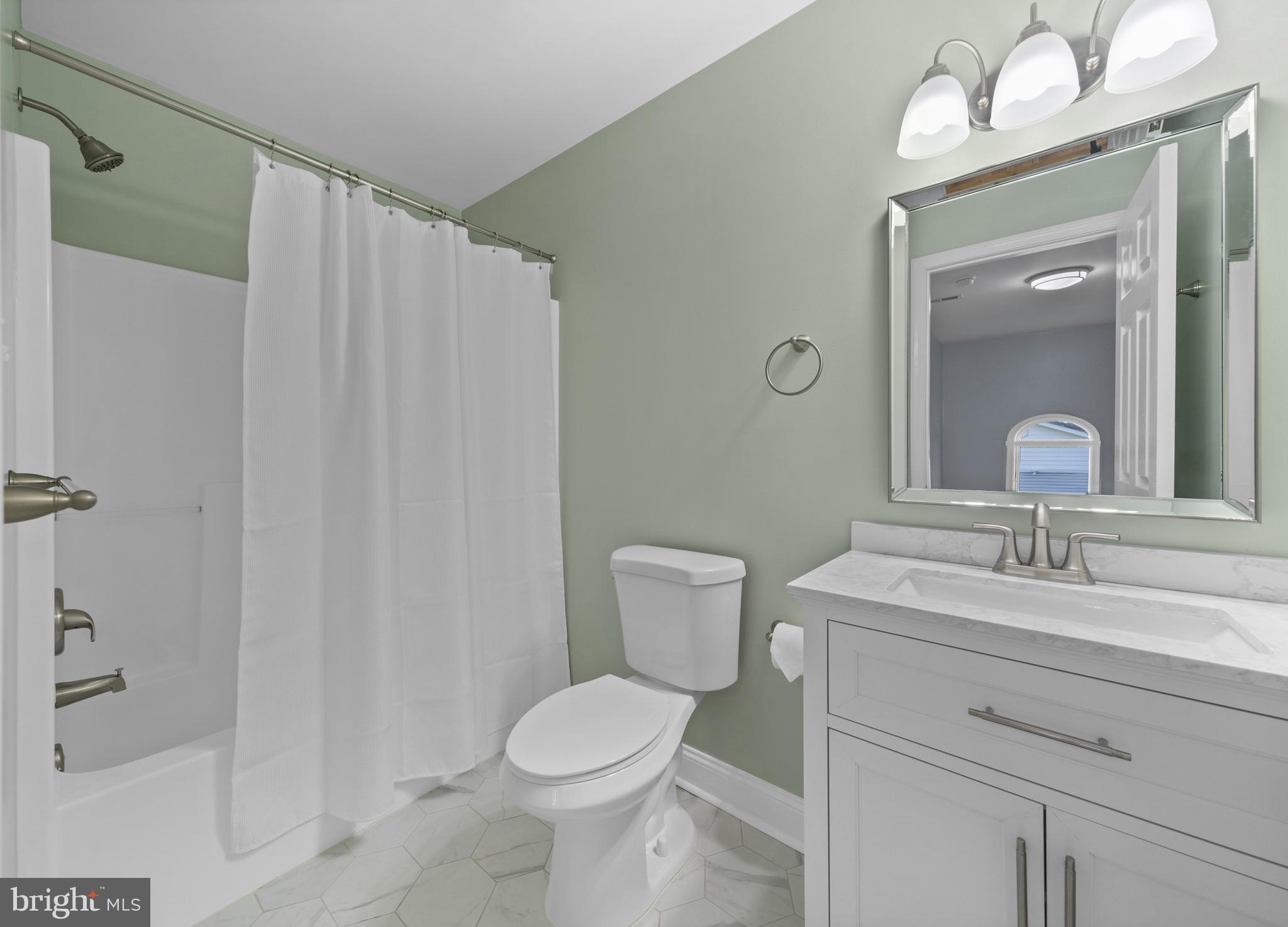 5630 DARTMOUTH STREET