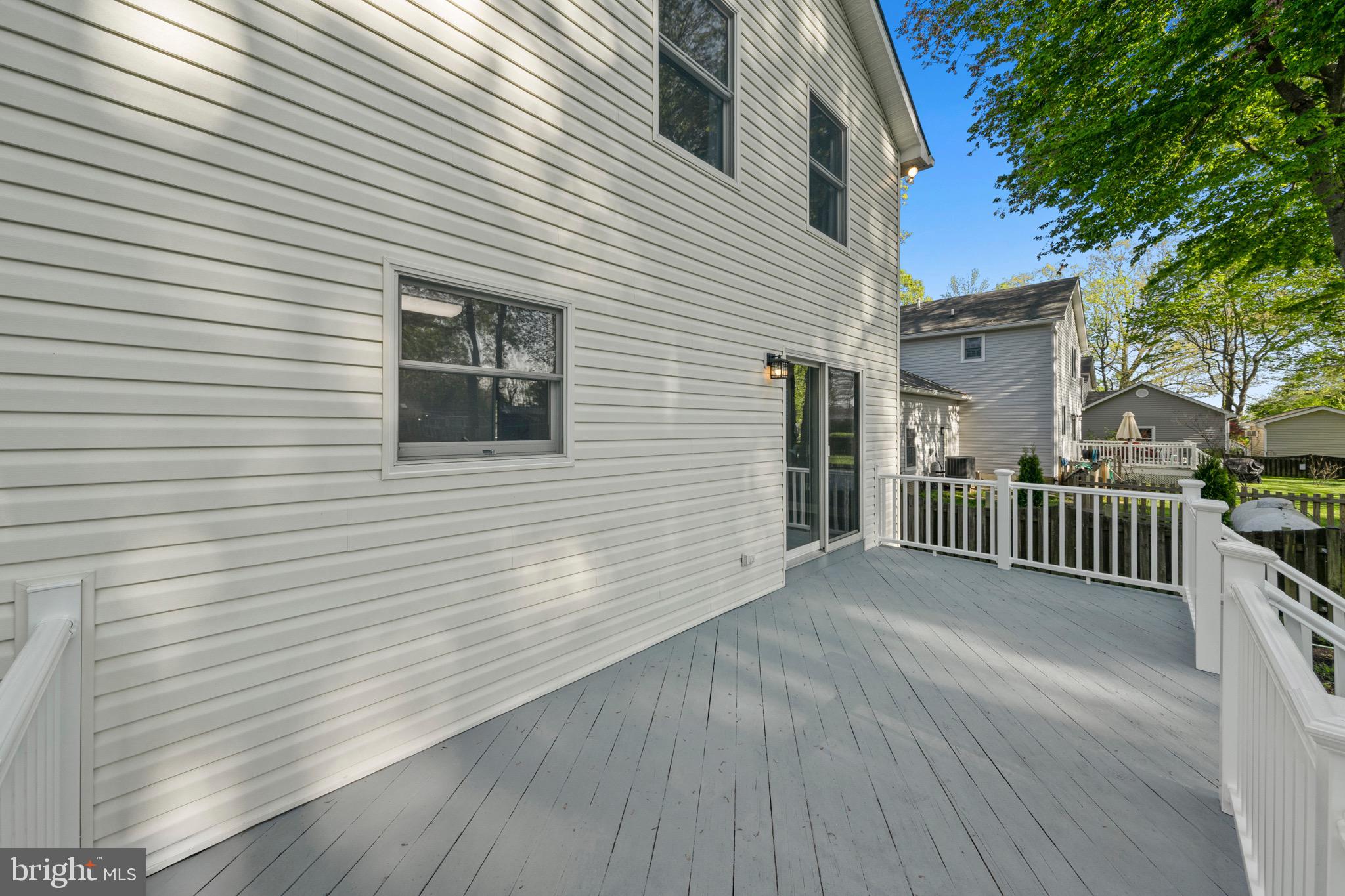 5630 DARTMOUTH STREET