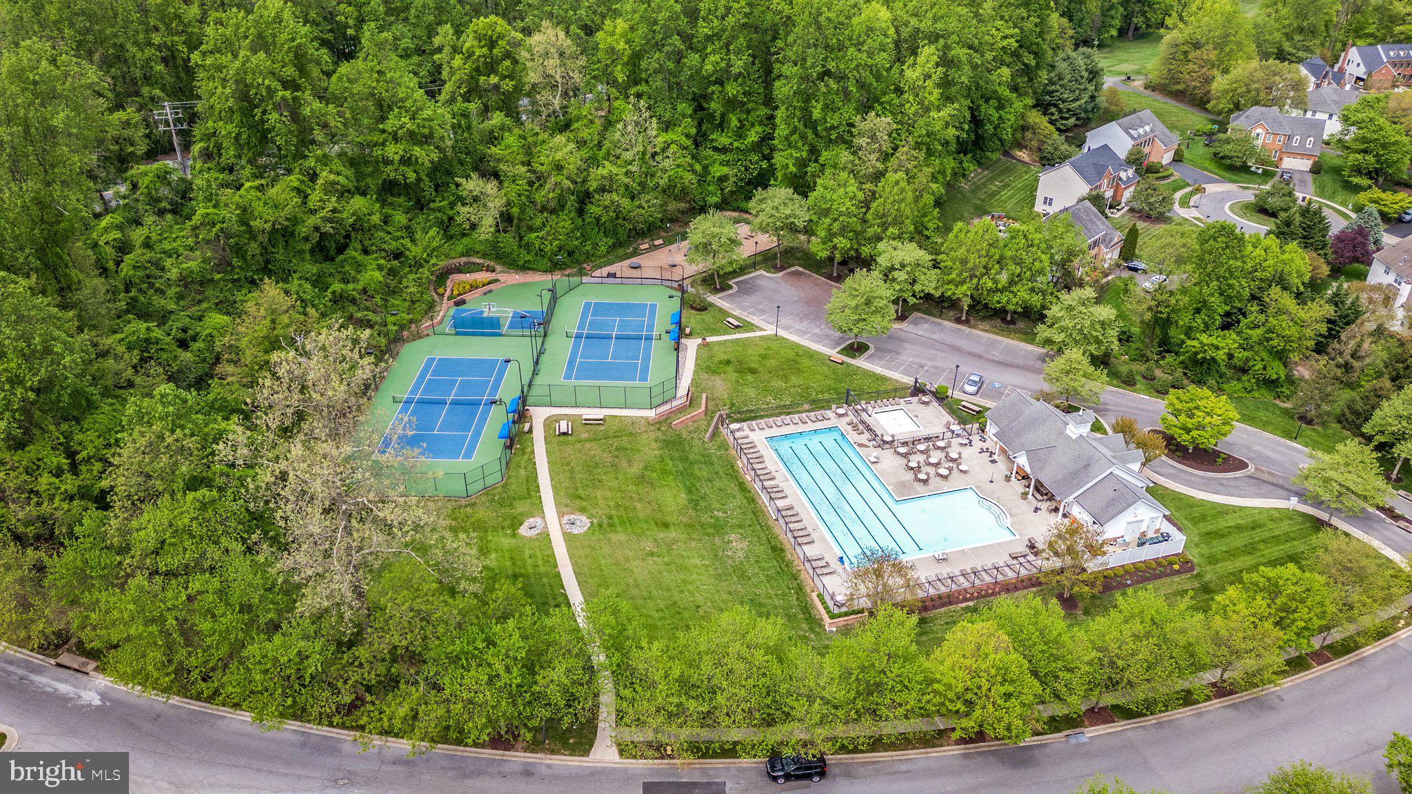 2308 NOBLEWOOD ROAD
