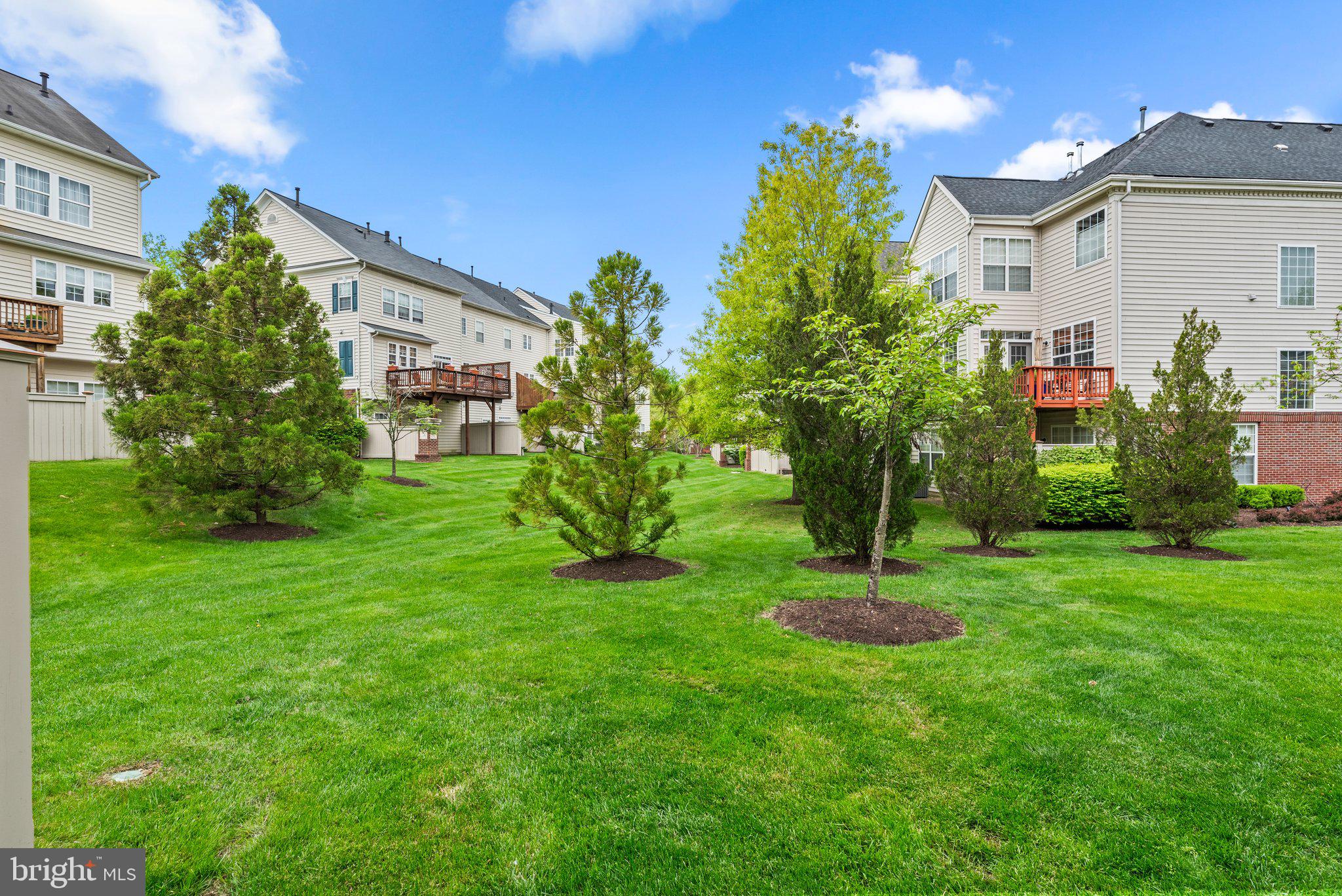 2308 NOBLEWOOD ROAD