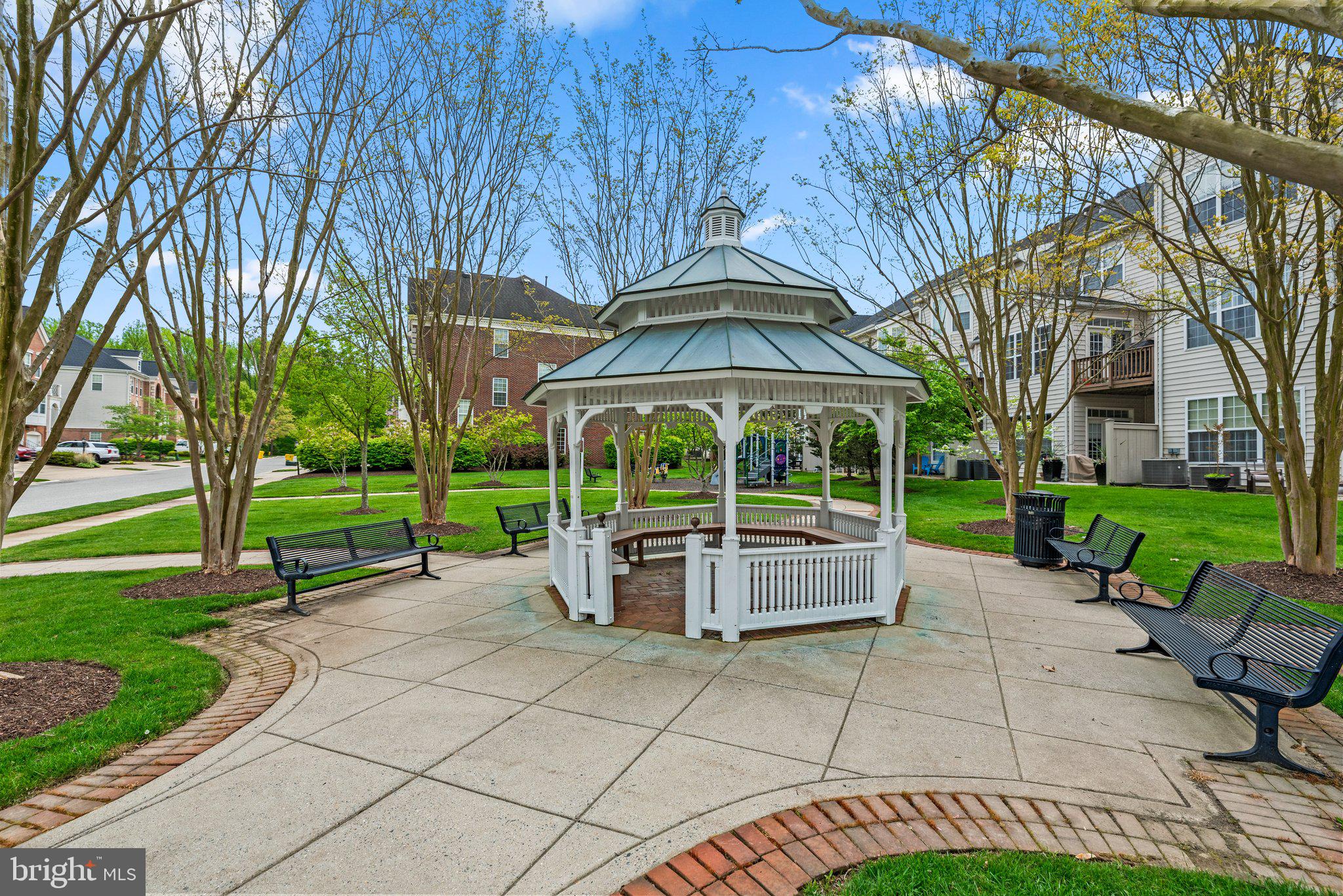 2308 NOBLEWOOD ROAD