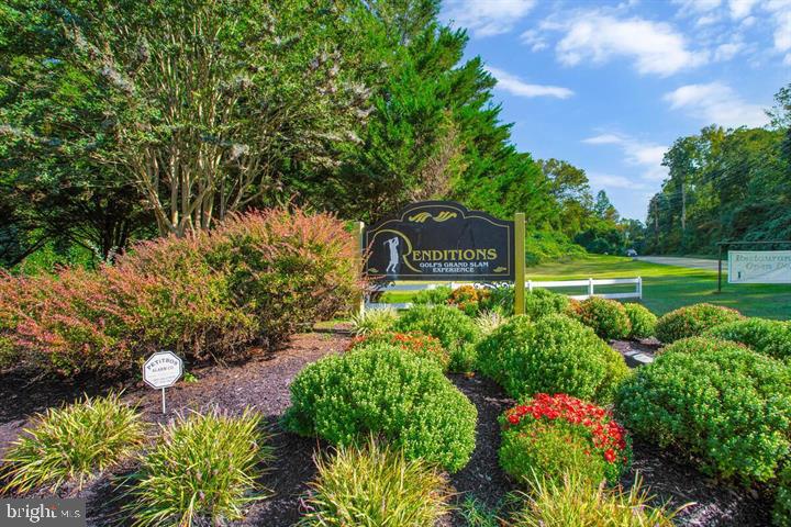 1504 MANOR VIEW ROAD