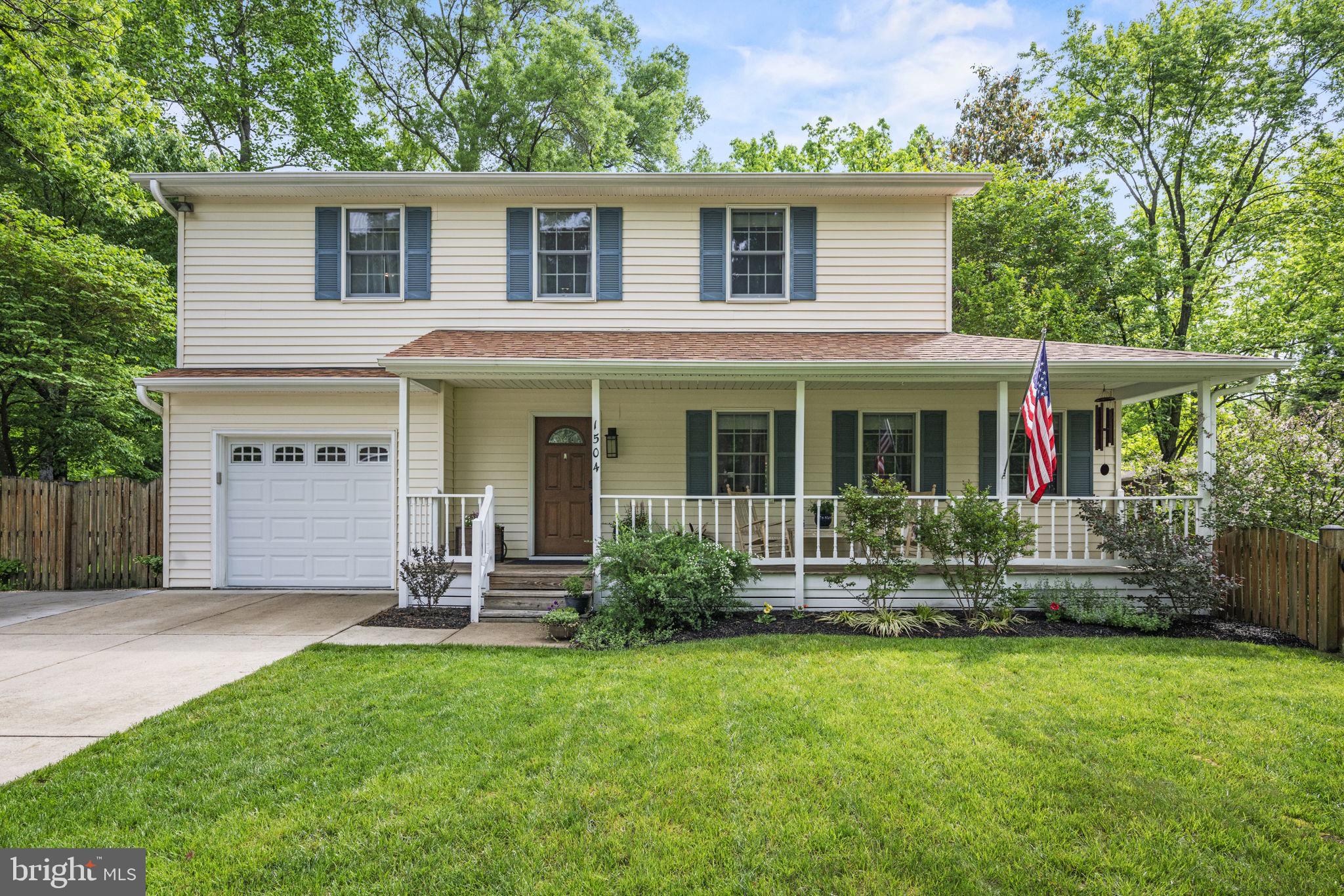 1504 MANOR VIEW ROAD