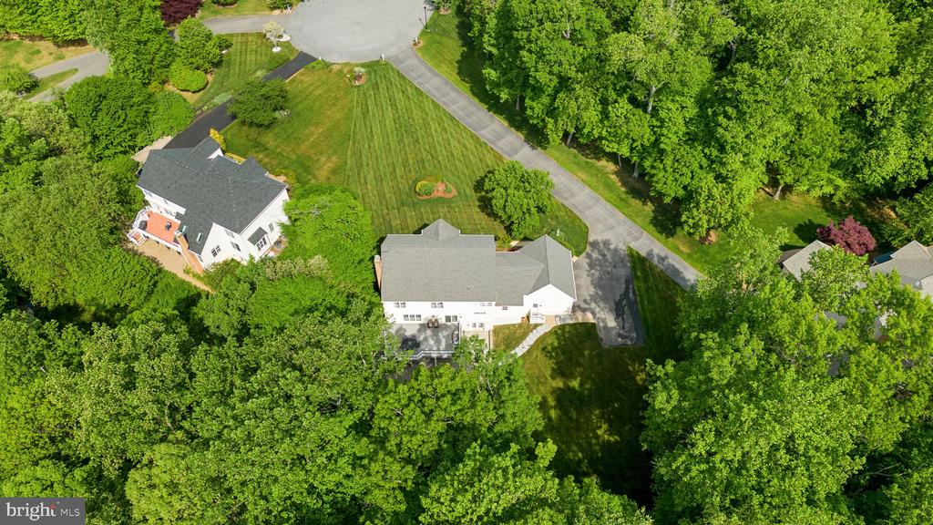 1221 TAILWIND COURT
