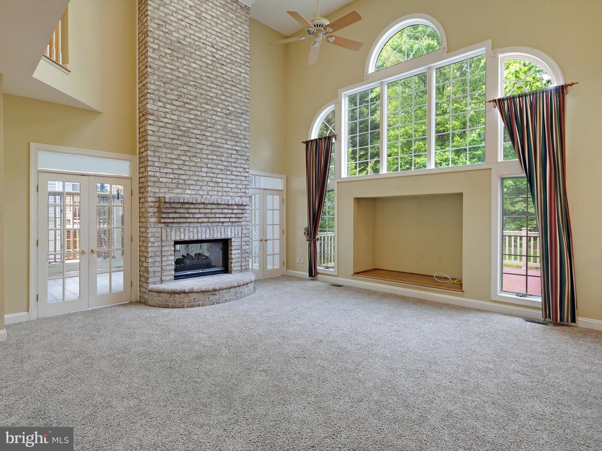 8380 SCARLET GLEN COURT