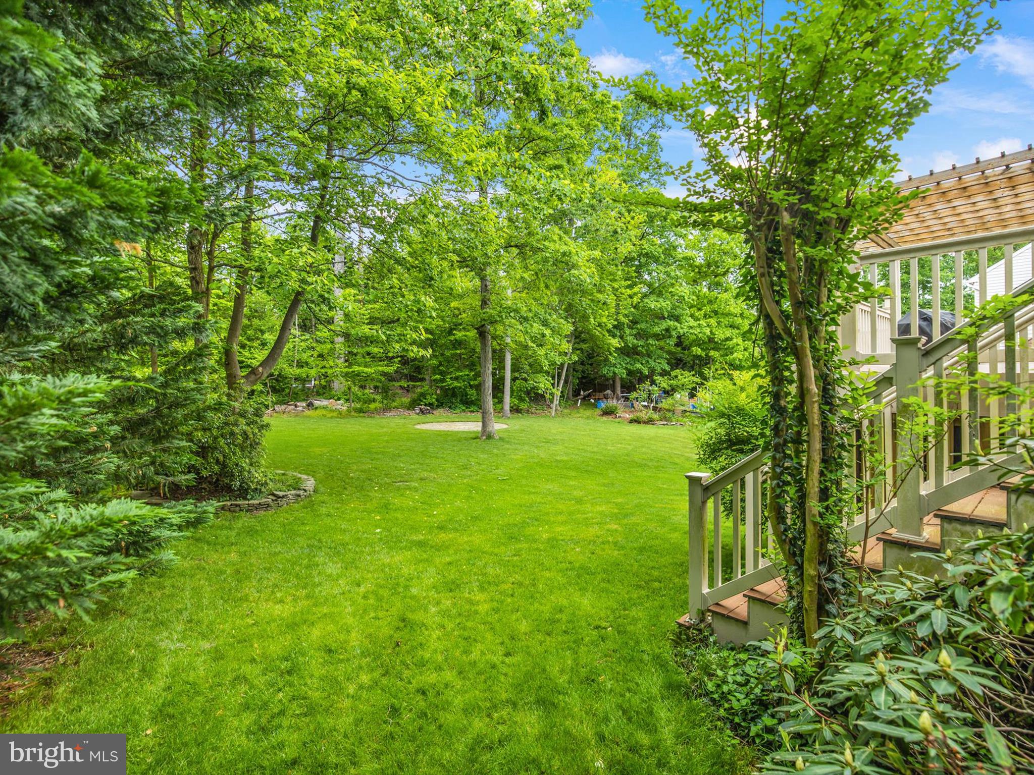 8380 SCARLET GLEN COURT