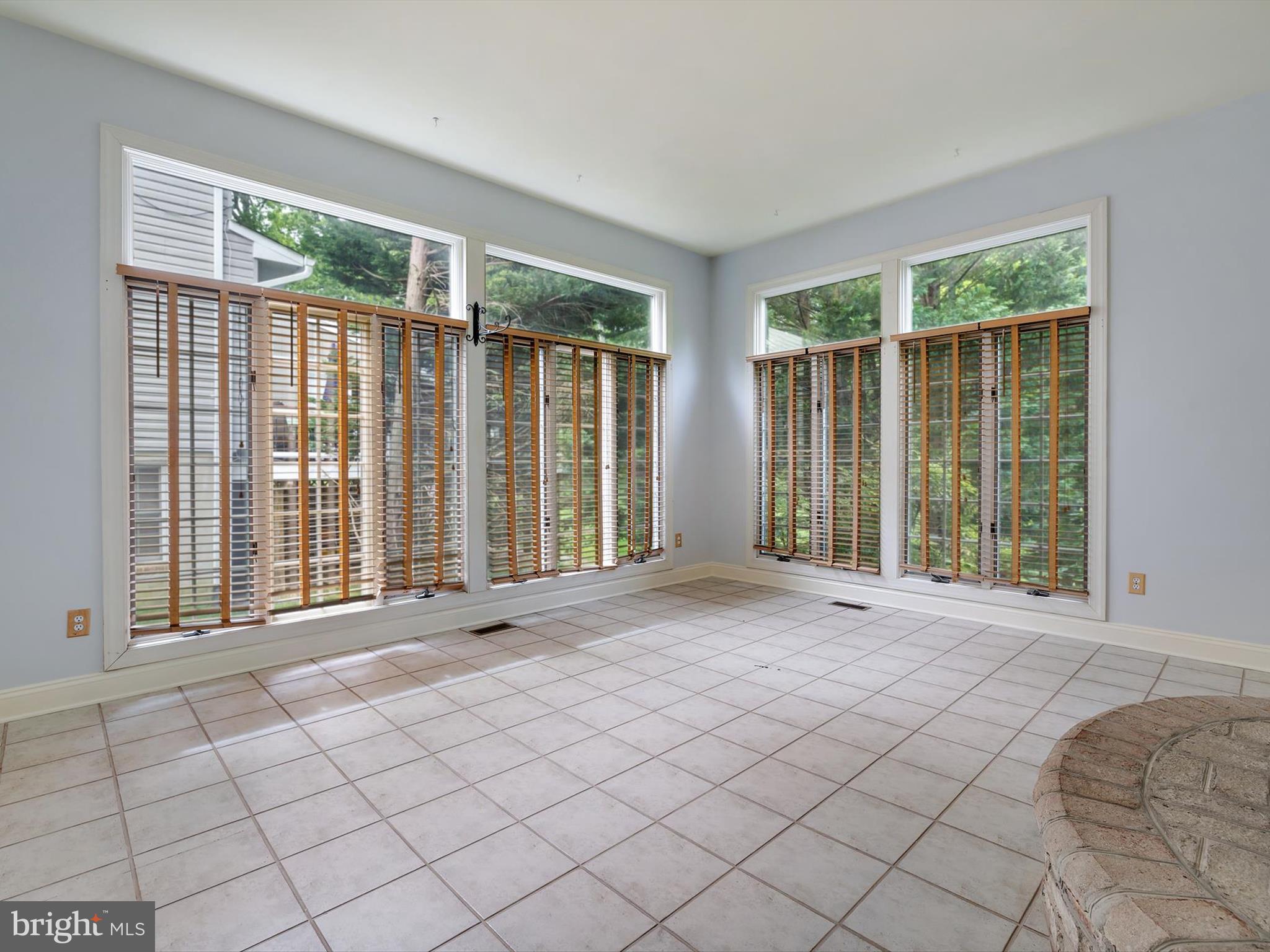 8380 SCARLET GLEN COURT