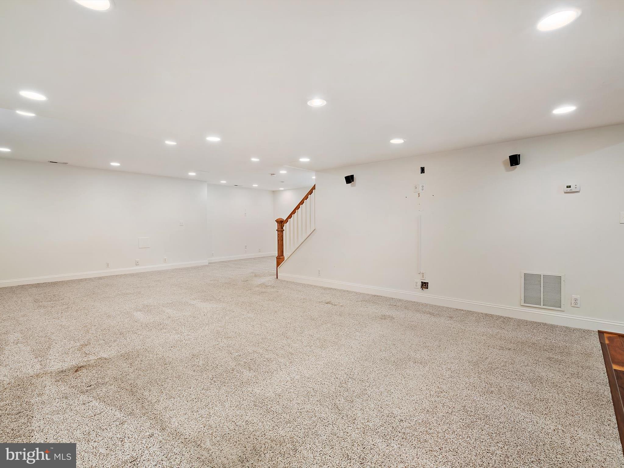 8380 SCARLET GLEN COURT