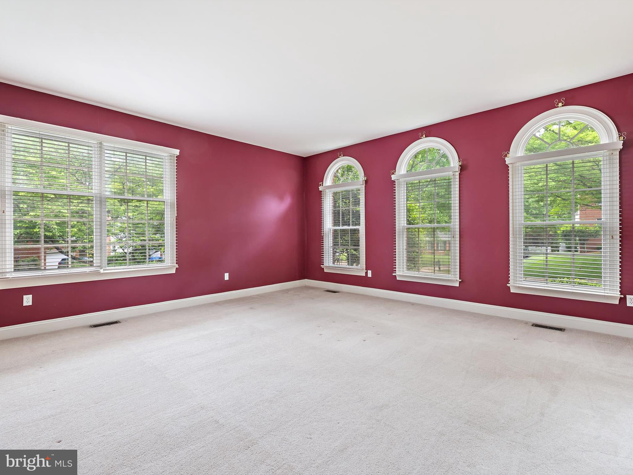 8380 SCARLET GLEN COURT