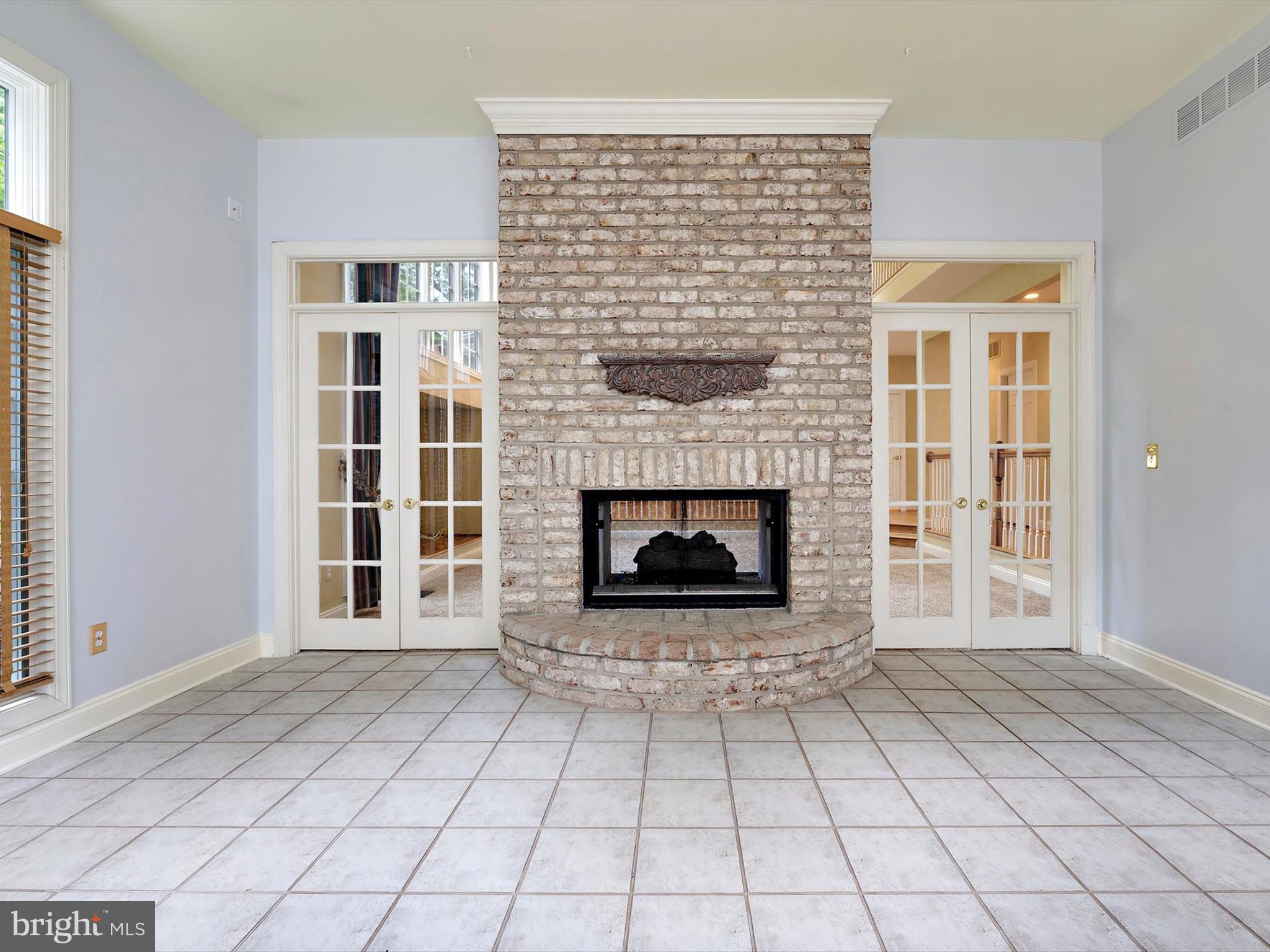 8380 SCARLET GLEN COURT