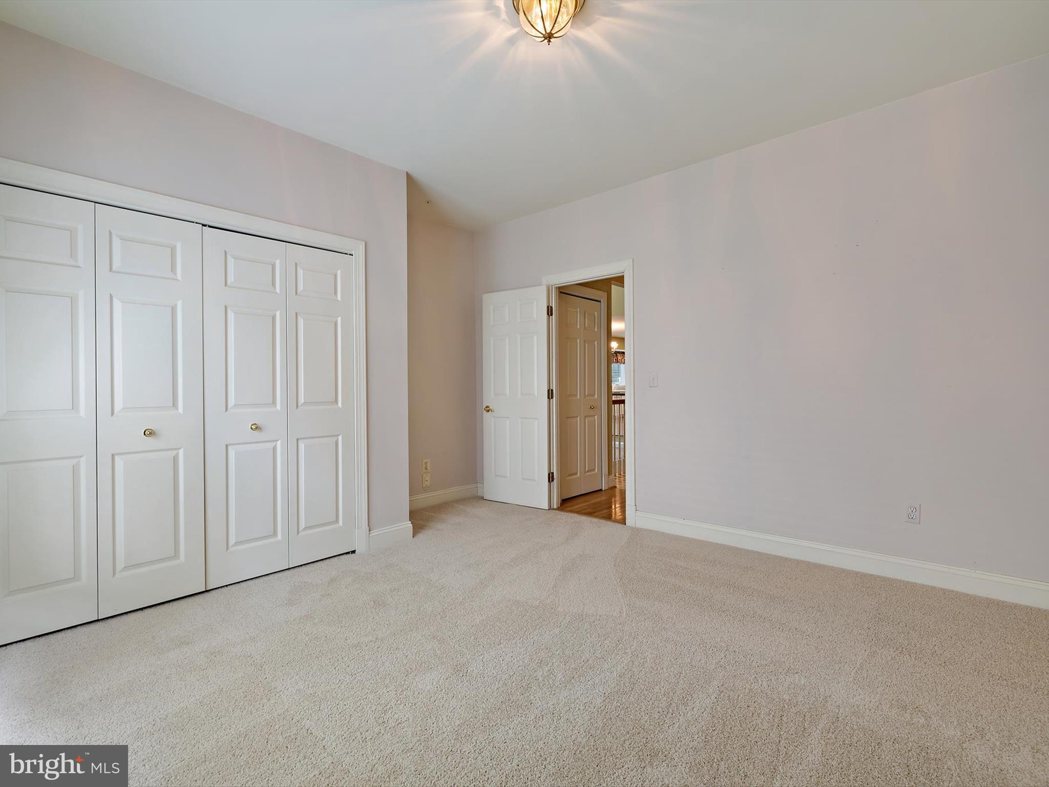 8380 SCARLET GLEN COURT