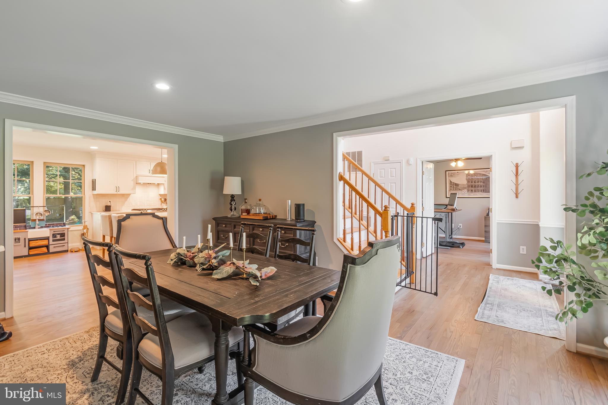 1103 ELGIN COURT
