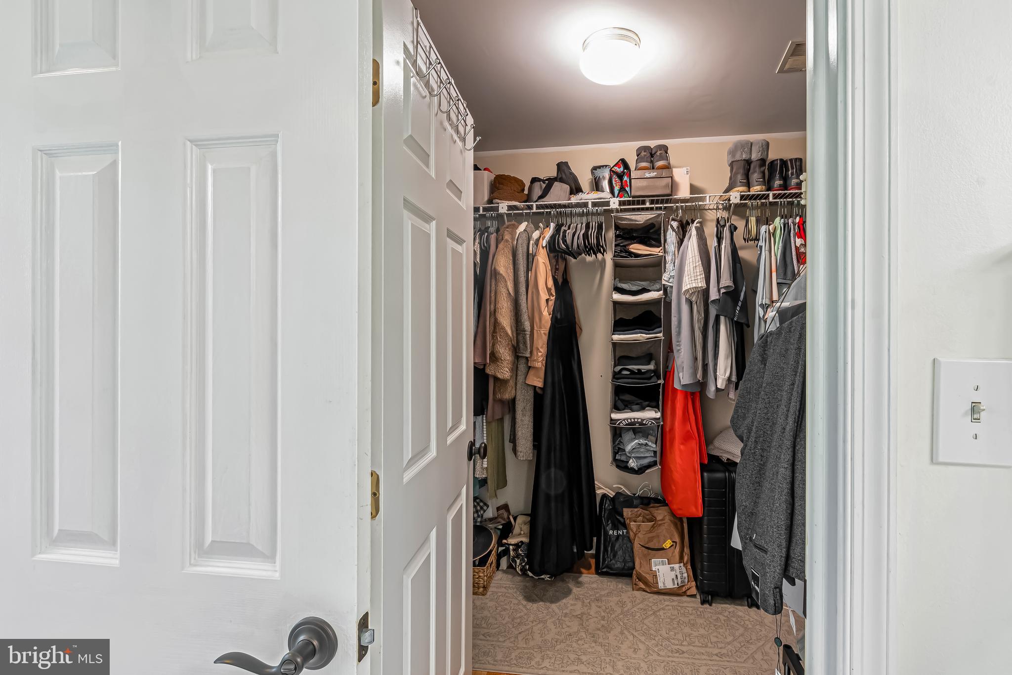 1103 ELGIN COURT