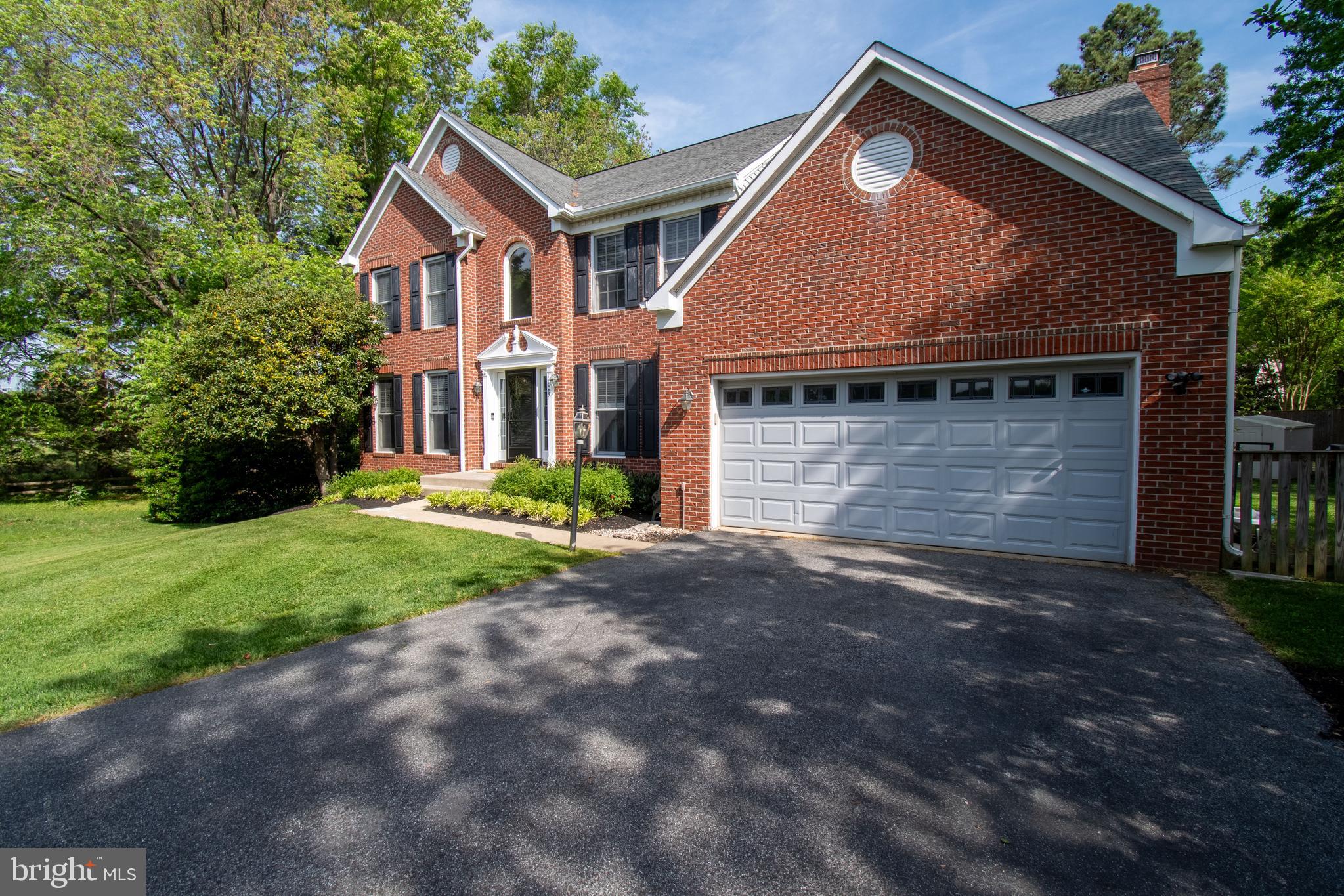 1103 ELGIN COURT